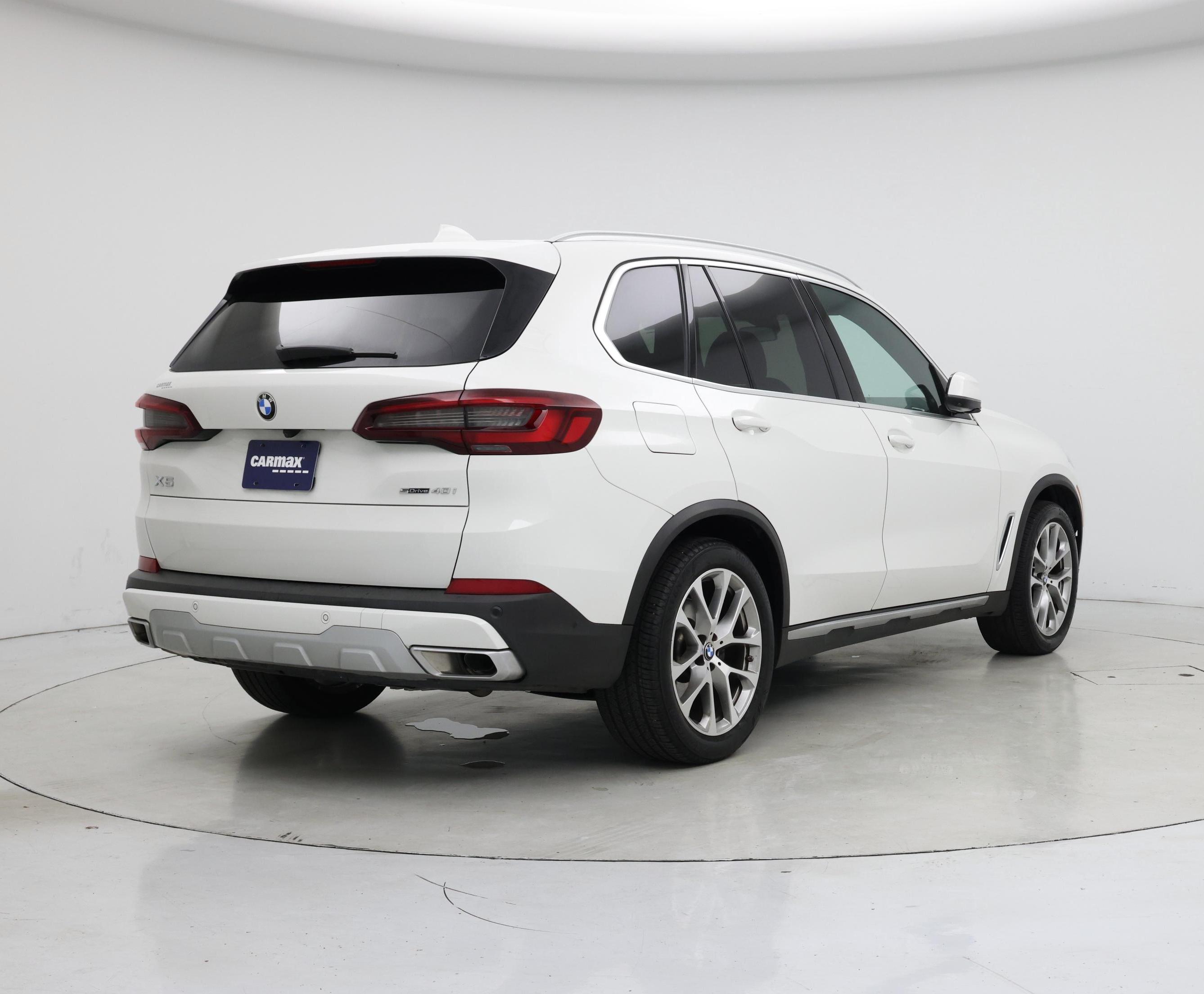 Thumbnail: 2023 BMW X5 - 8