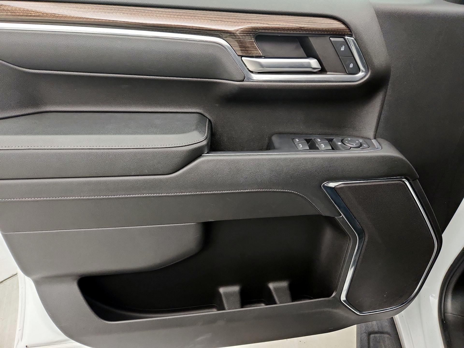 Thumbnail: 2024 Chevrolet Silverado 1500 - 12