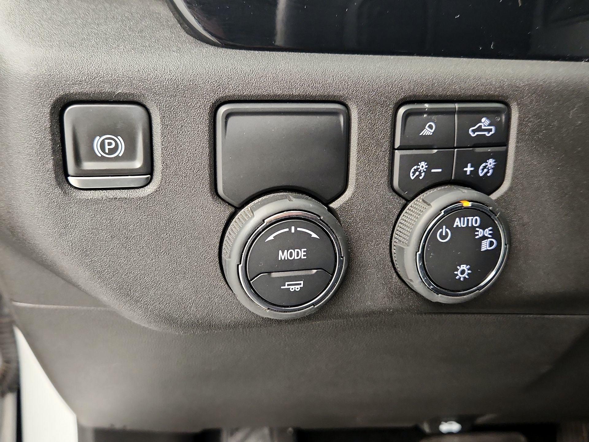 Thumbnail: 2024 Chevrolet Silverado 1500 - 13