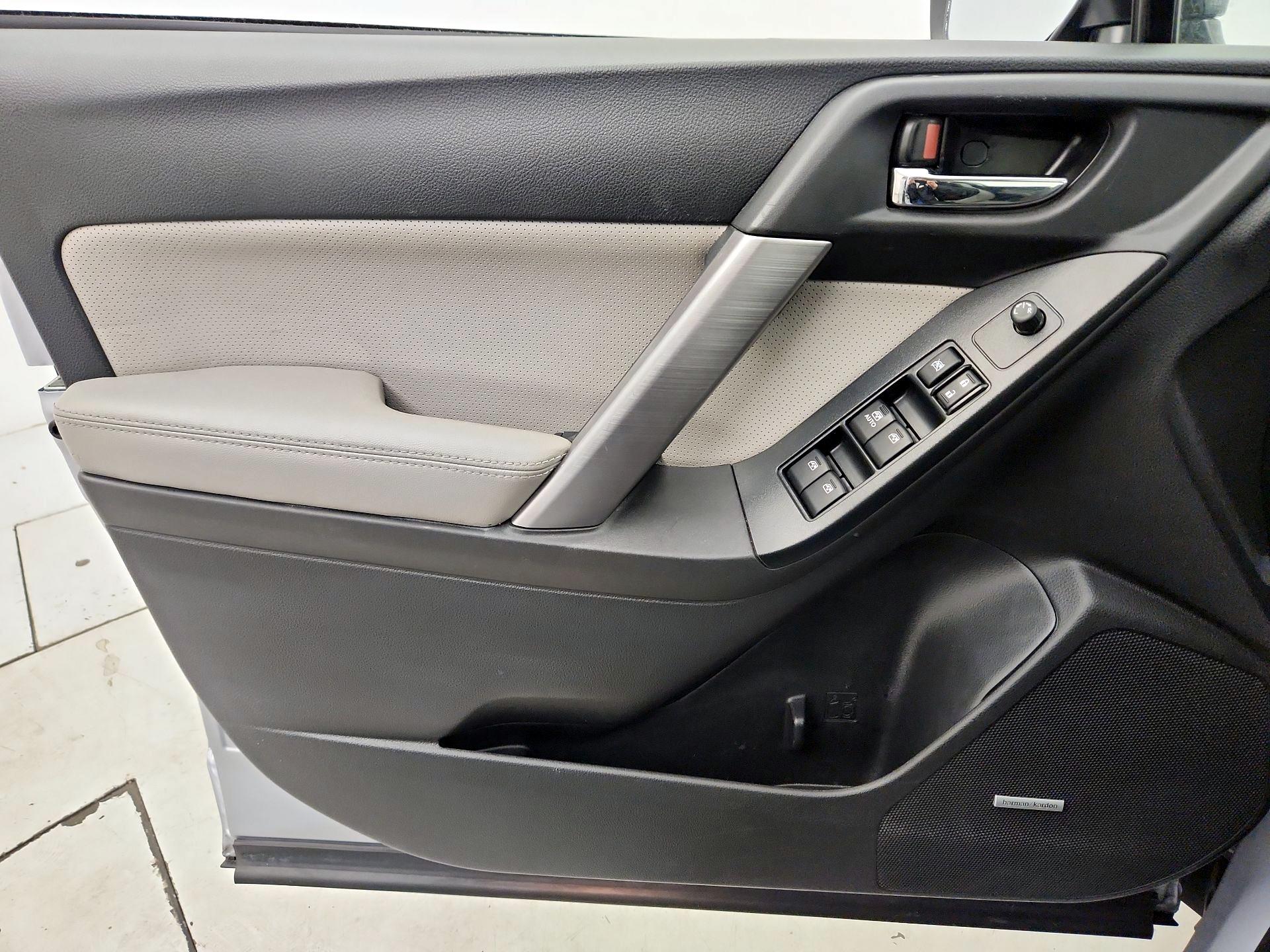 Thumbnail: 2016 Subaru Forester - 12