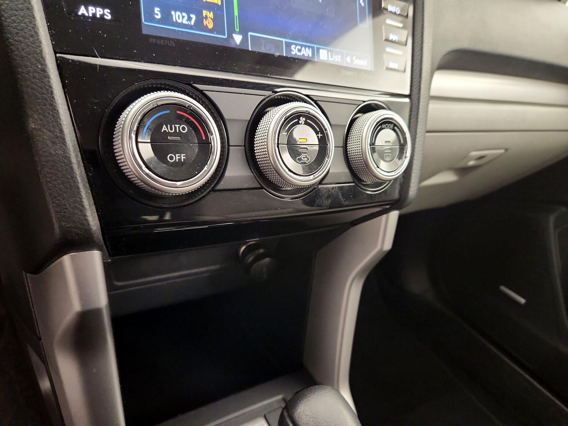 Thumbnail: 2016 Subaru Forester - 16