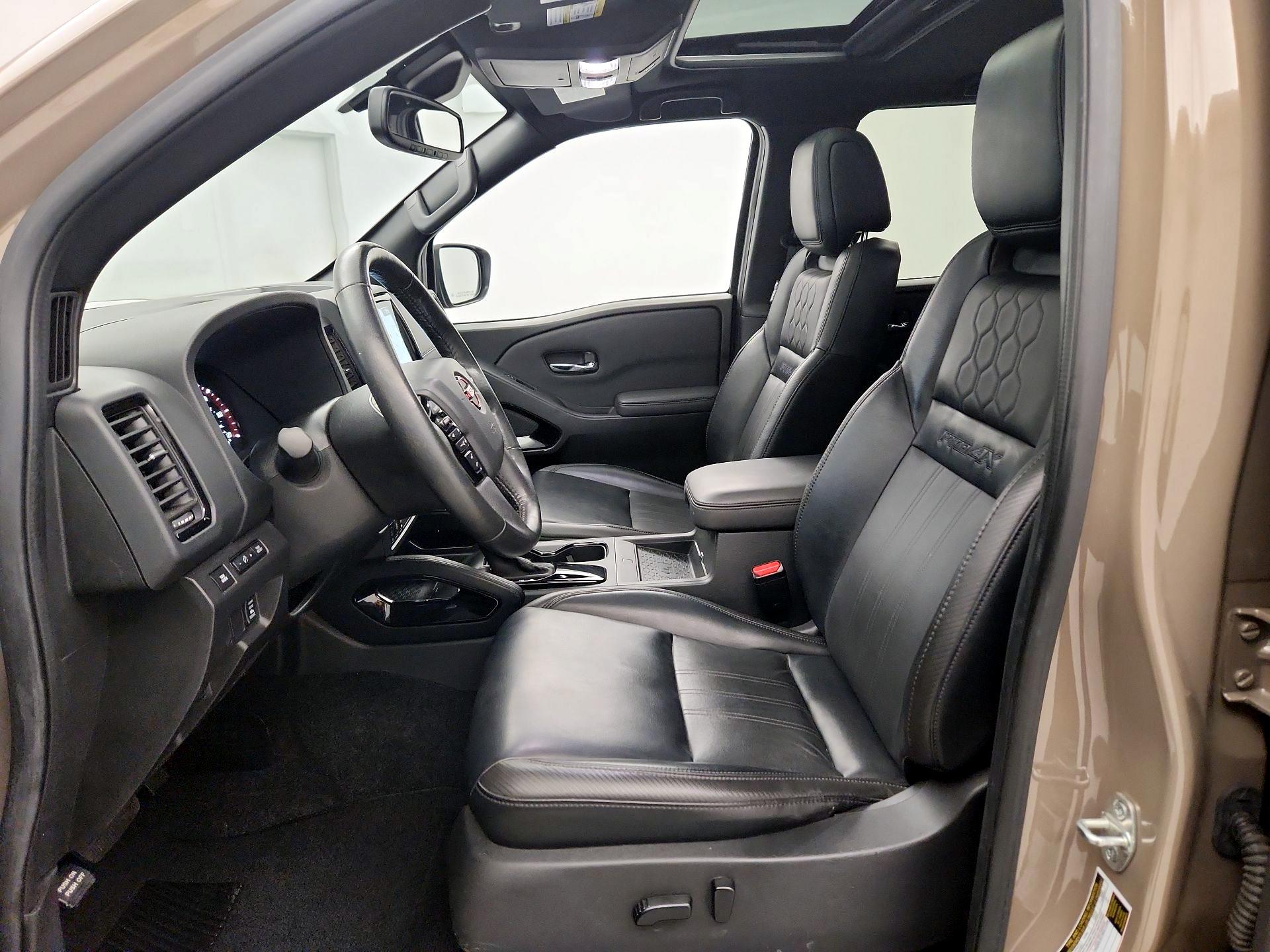 Thumbnail: 2022 Nissan Frontier - 11