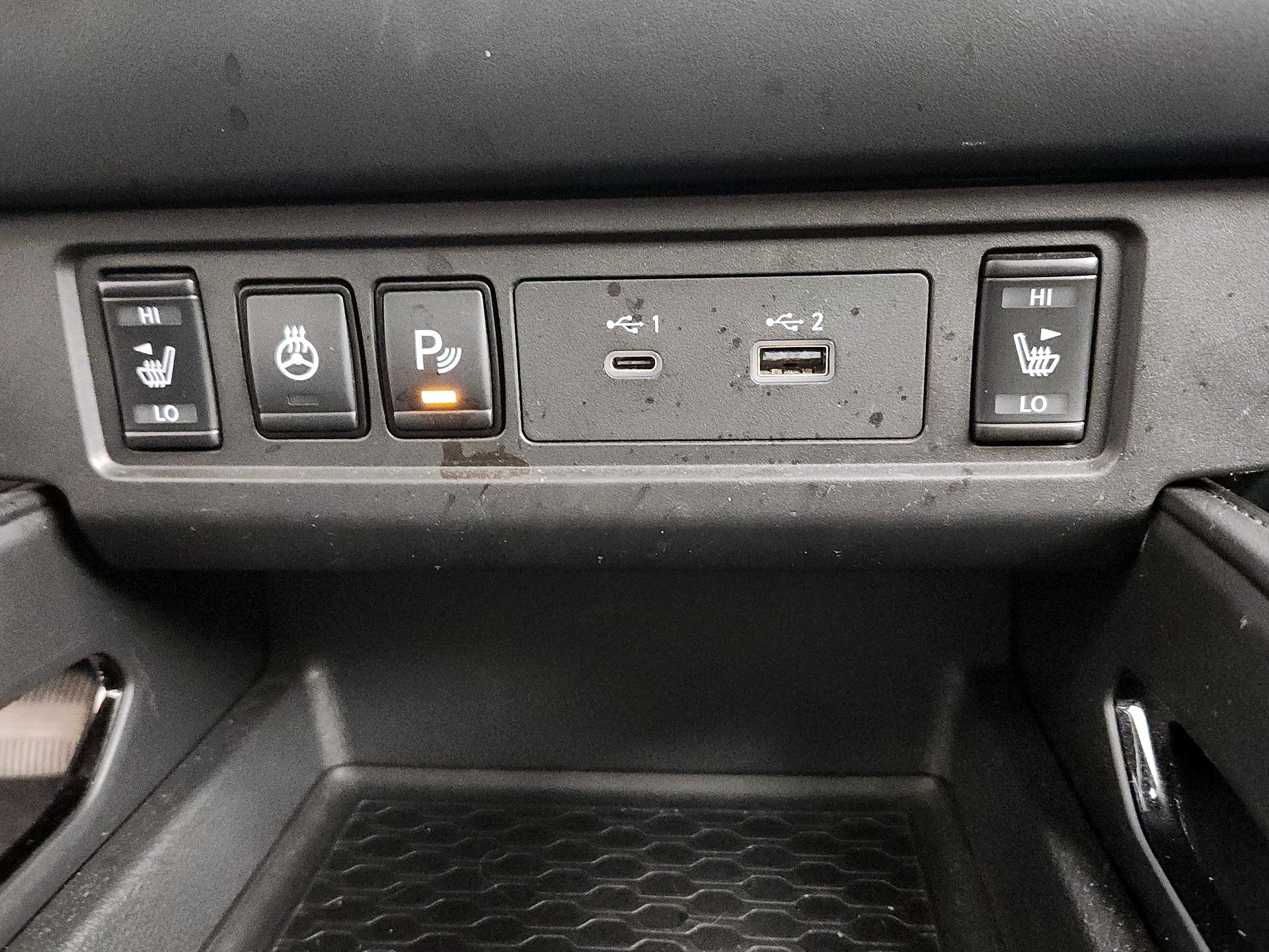 Thumbnail: 2022 Nissan Frontier - 19