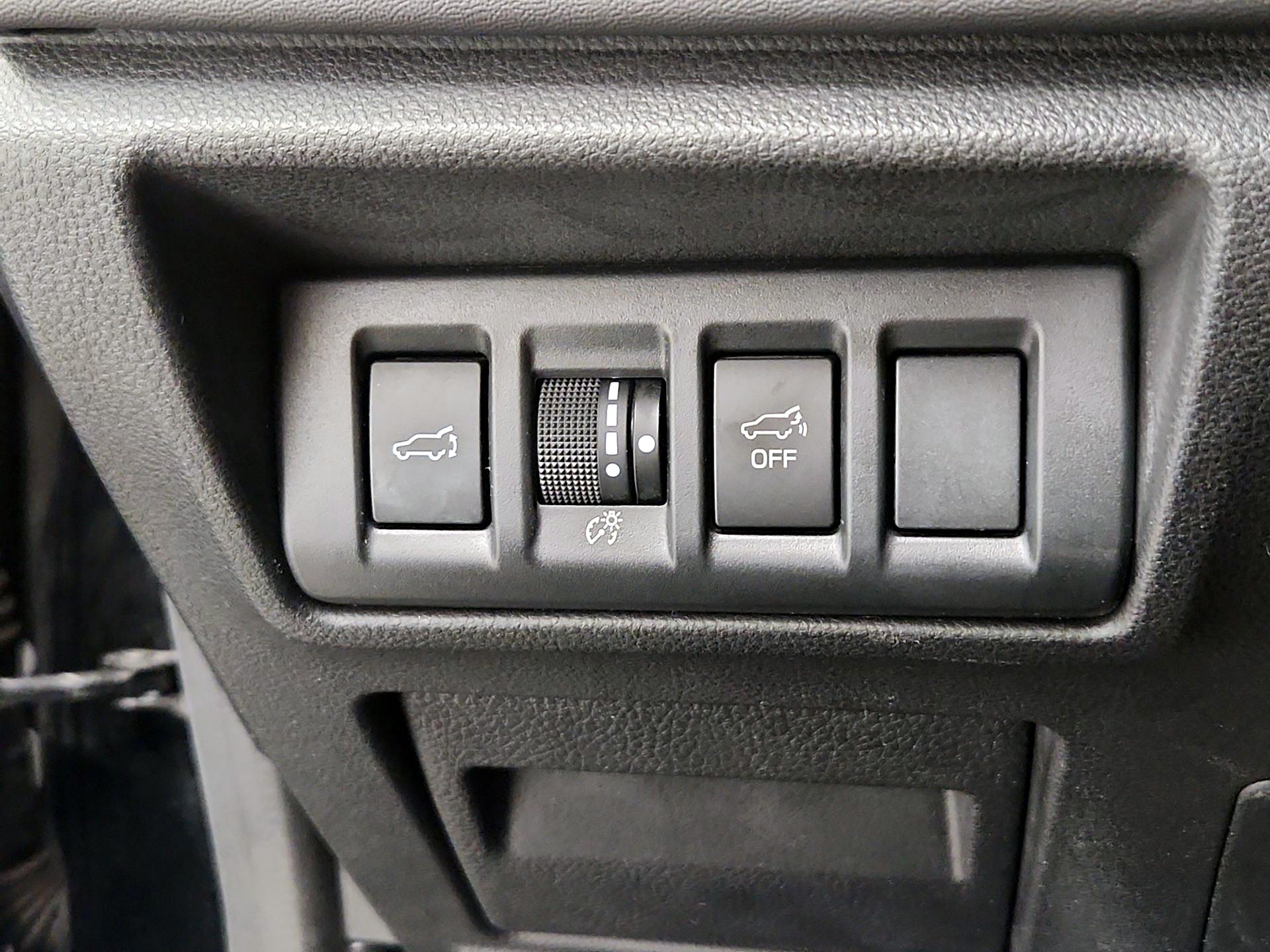 Thumbnail: 2020 Subaru Outback - 13