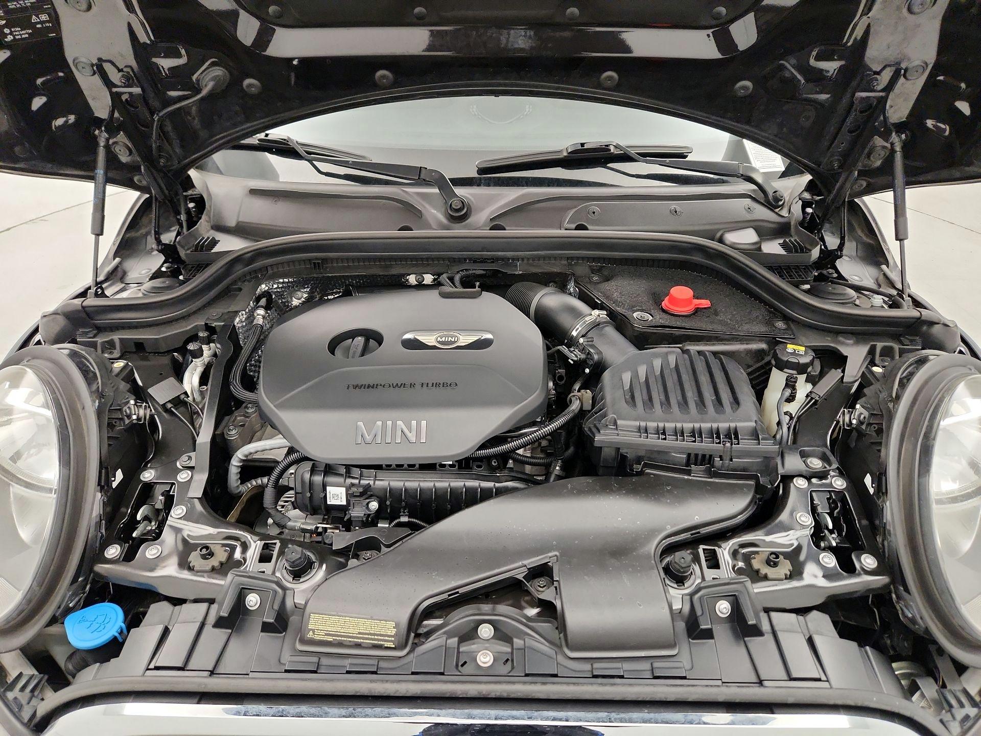 Thumbnail: 2015 MINI Cooper Hardtop - 20