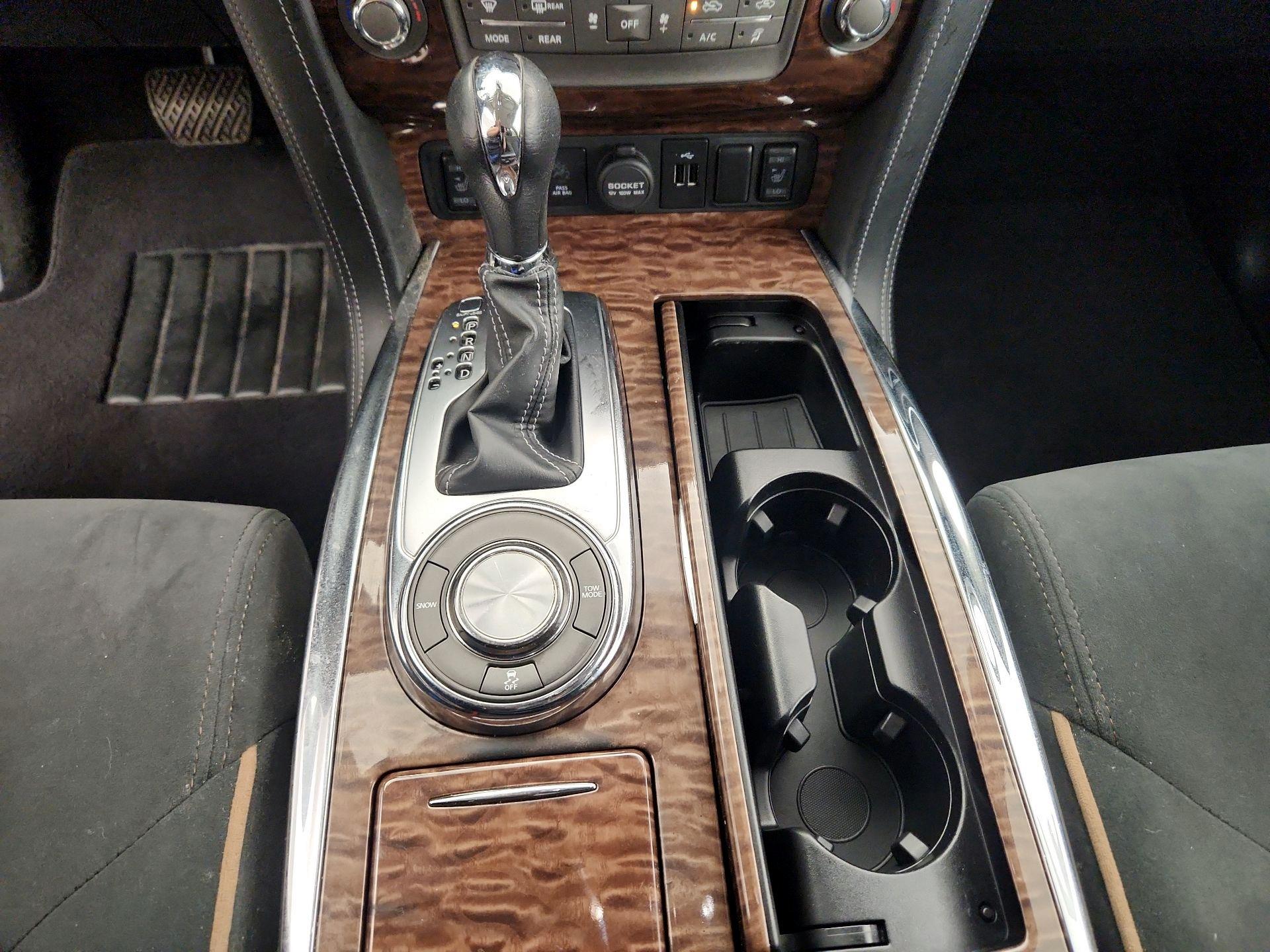 Thumbnail: 2020 Nissan Armada - 17