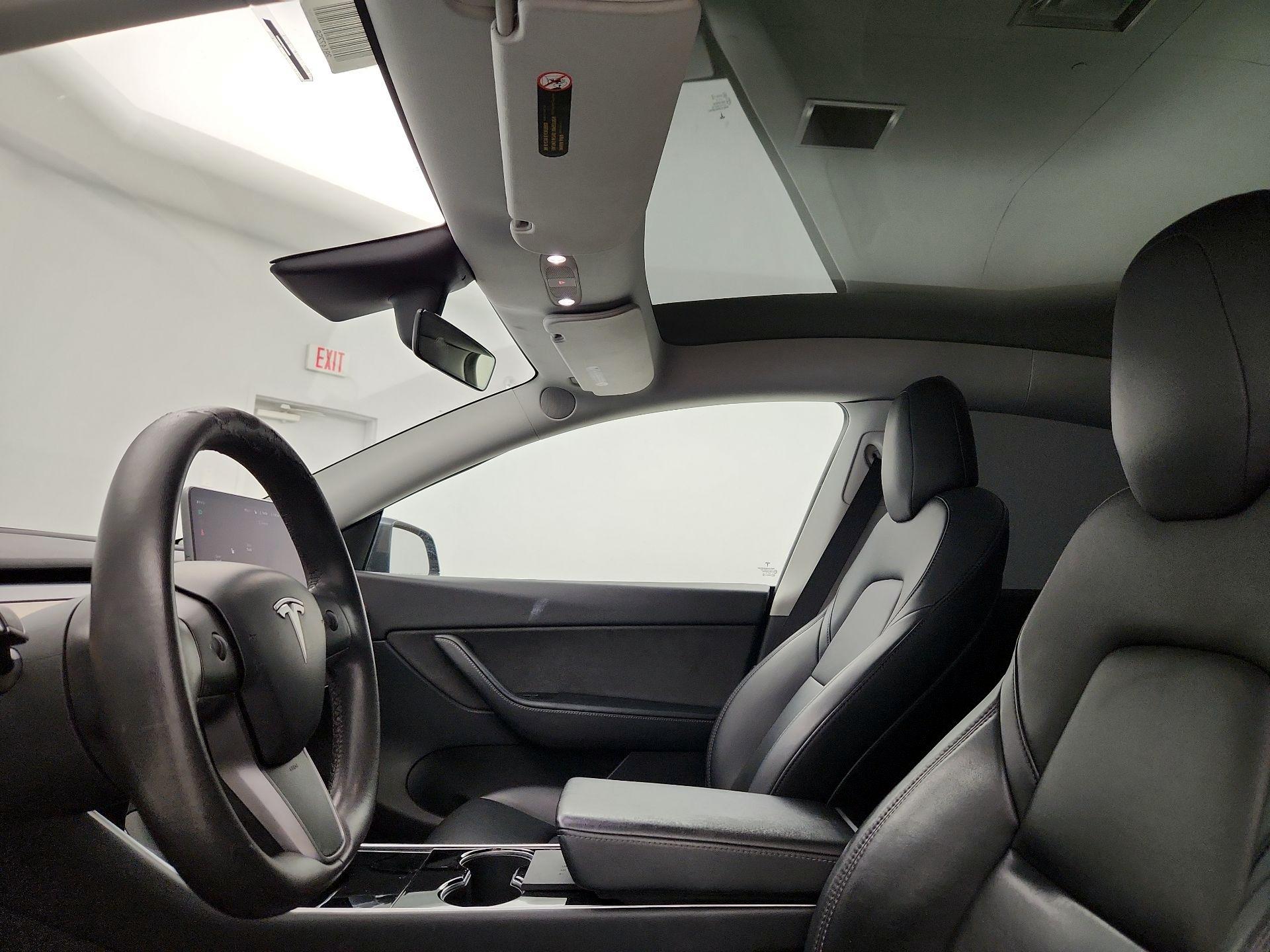 Thumbnail: 2020 Tesla Model Y - 18