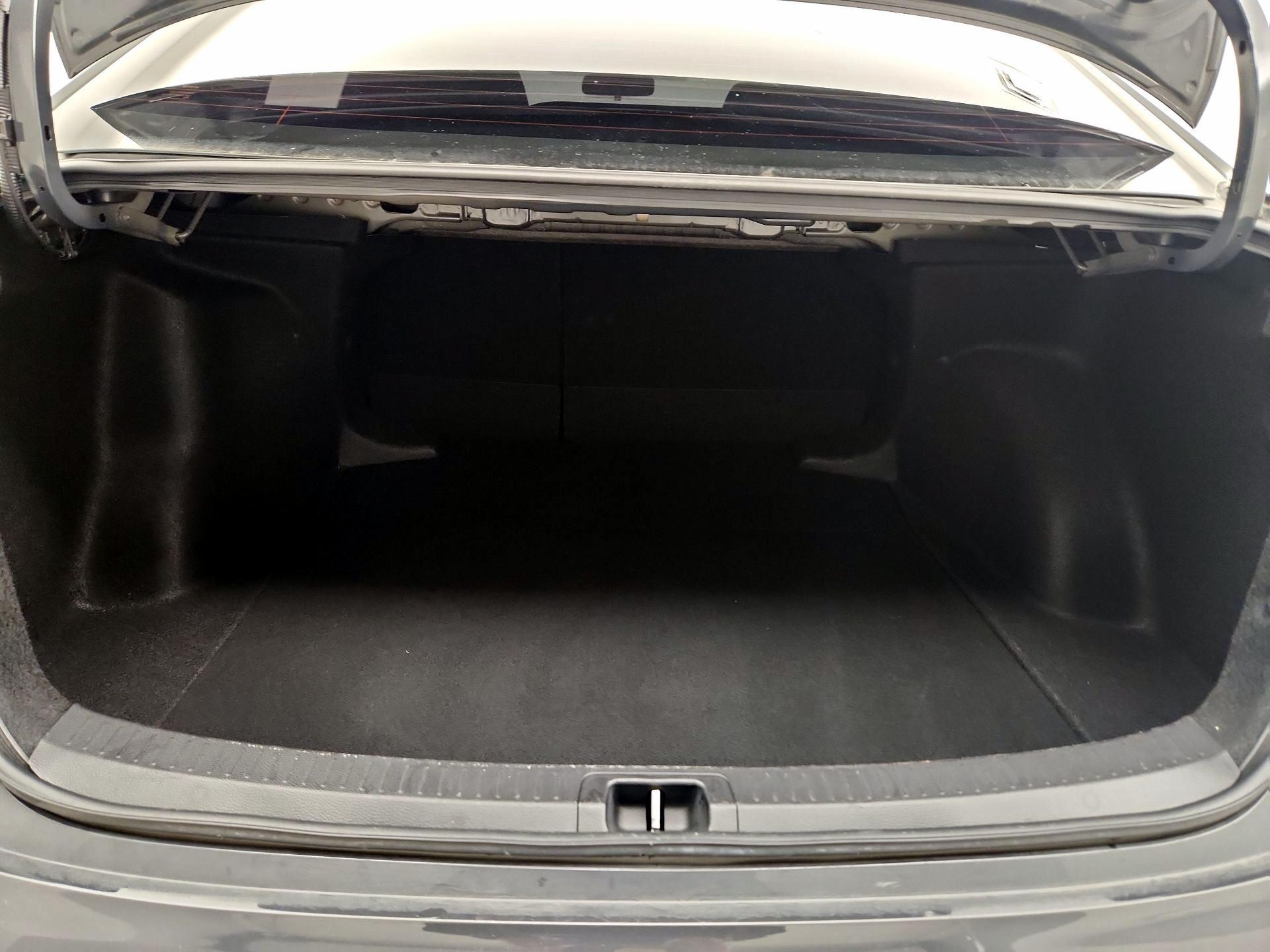 Thumbnail: 2023 Toyota Corolla - 20