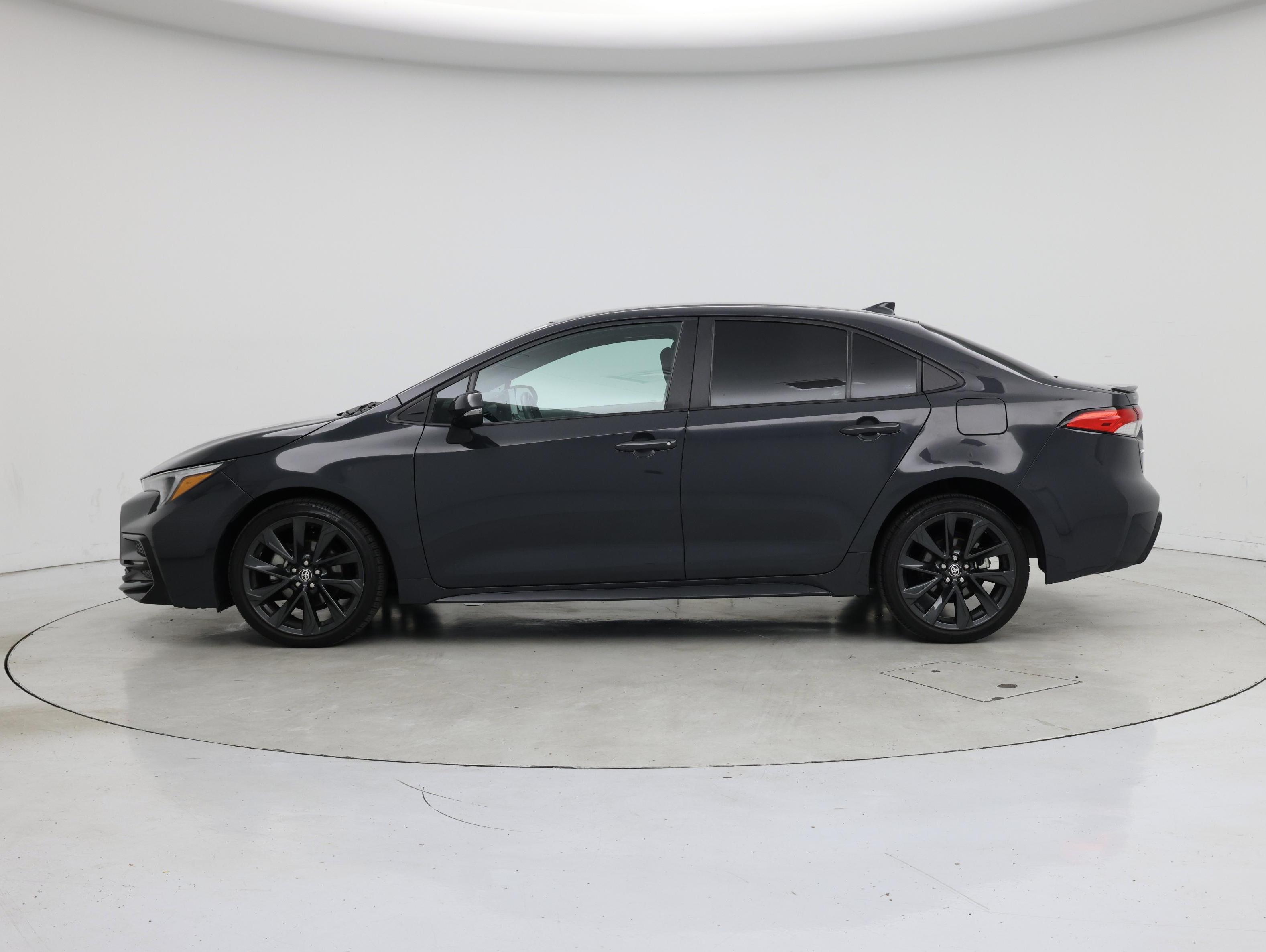 Thumbnail: 2023 Toyota Corolla - 3