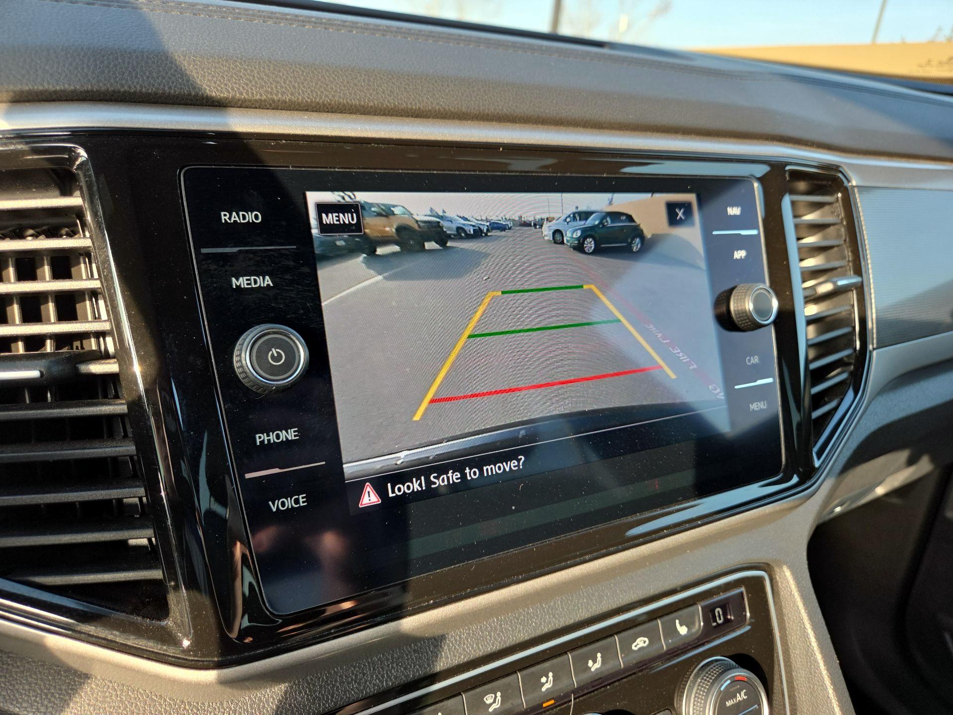 Thumbnail: 2020 Volkswagen Atlas - 13