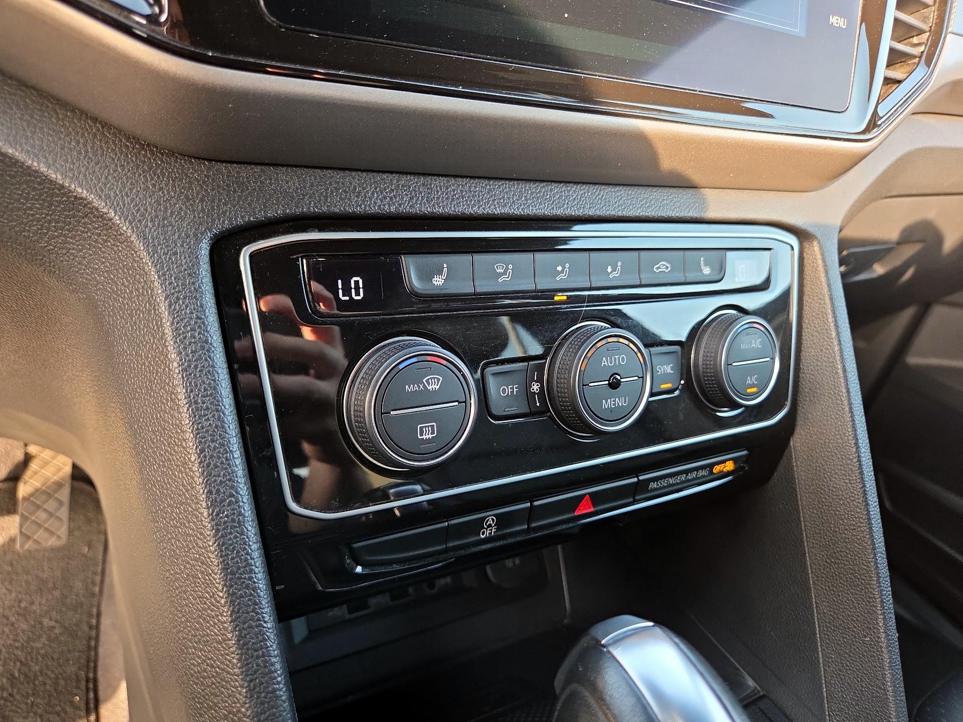 Thumbnail: 2020 Volkswagen Atlas - 15