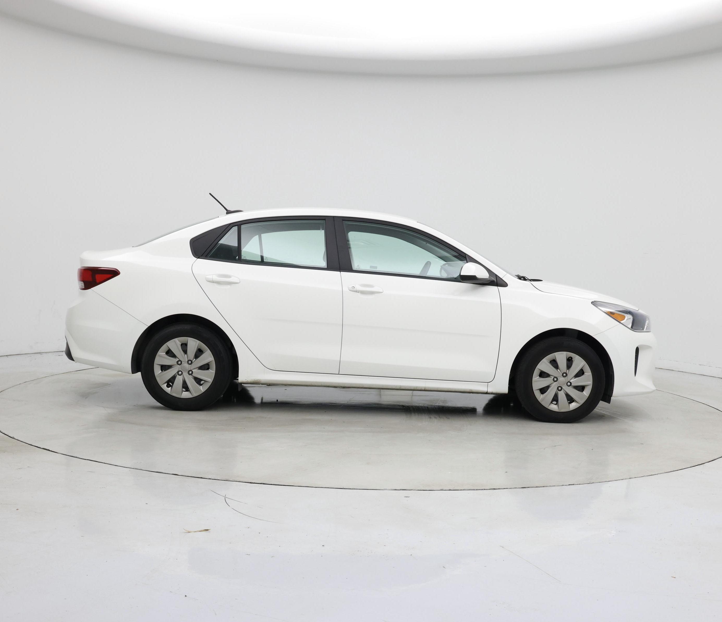 Thumbnail: 2020 Kia Rio - 7