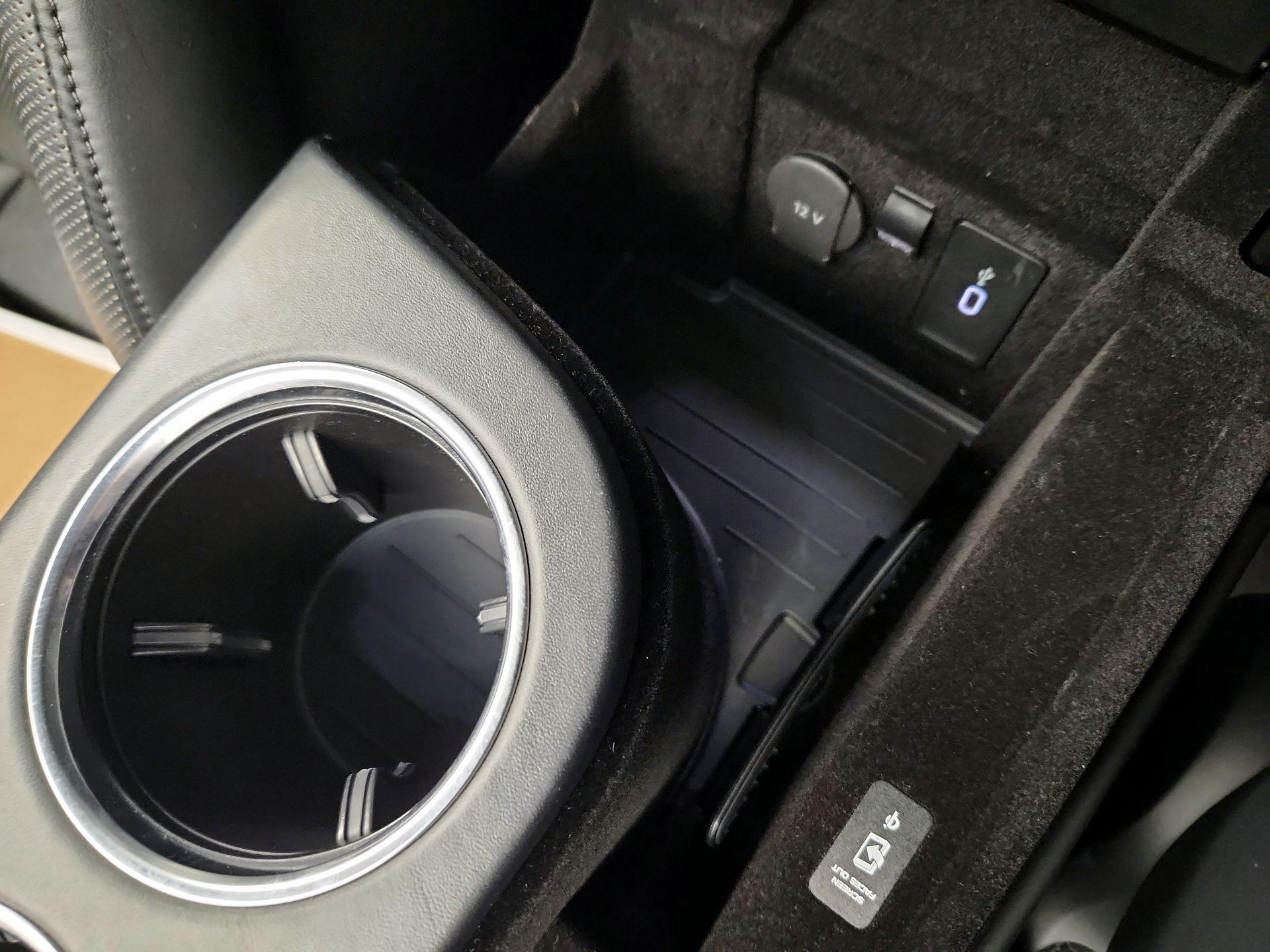 Thumbnail: 2023 Porsche Panamera - 18