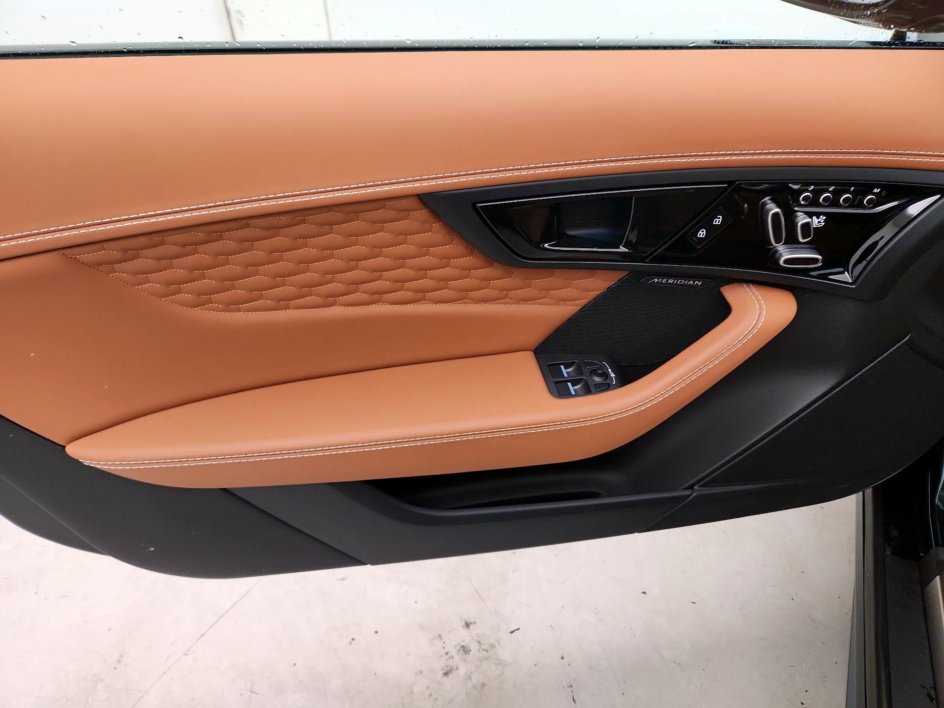 Thumbnail: 2024 Jaguar F-Type - 12