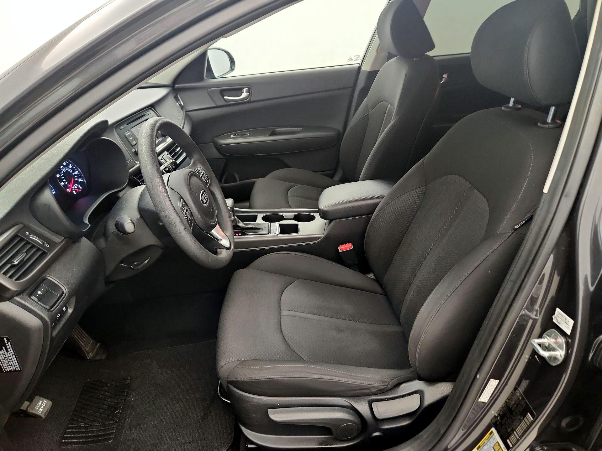 Thumbnail: 2016 Kia Optima - 11