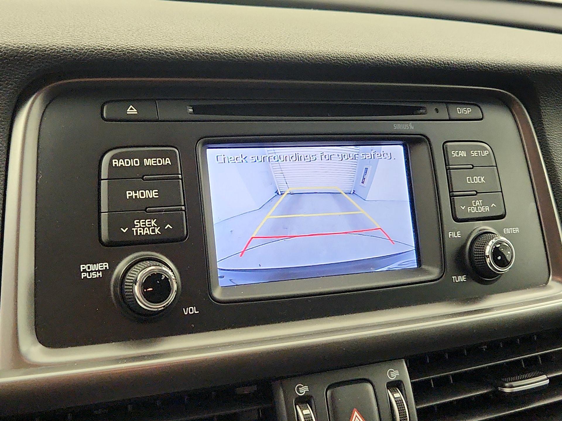 Thumbnail: 2016 Kia Optima - 14