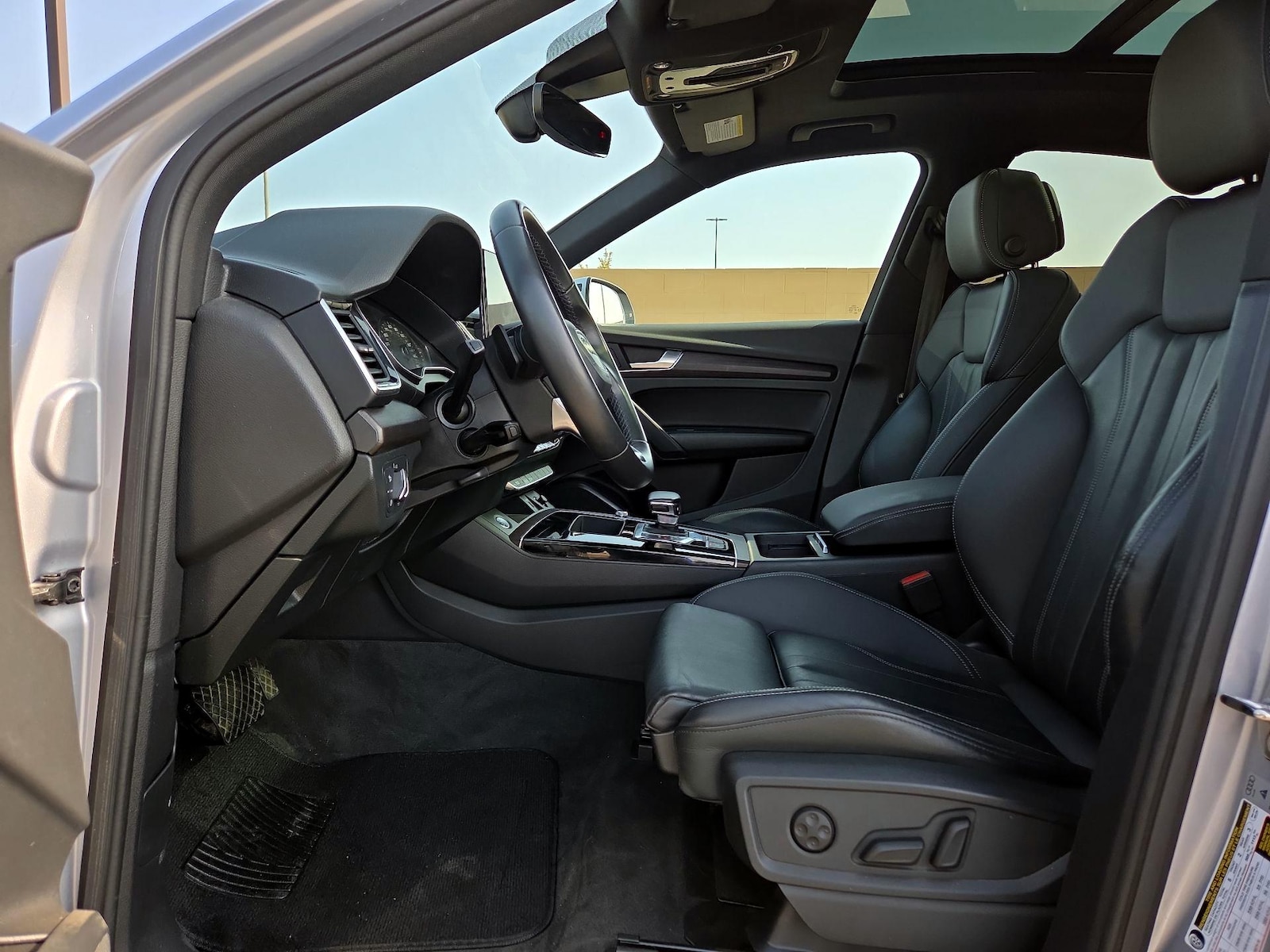 2022 Audi Q5 Sportback Premium - Photo 11