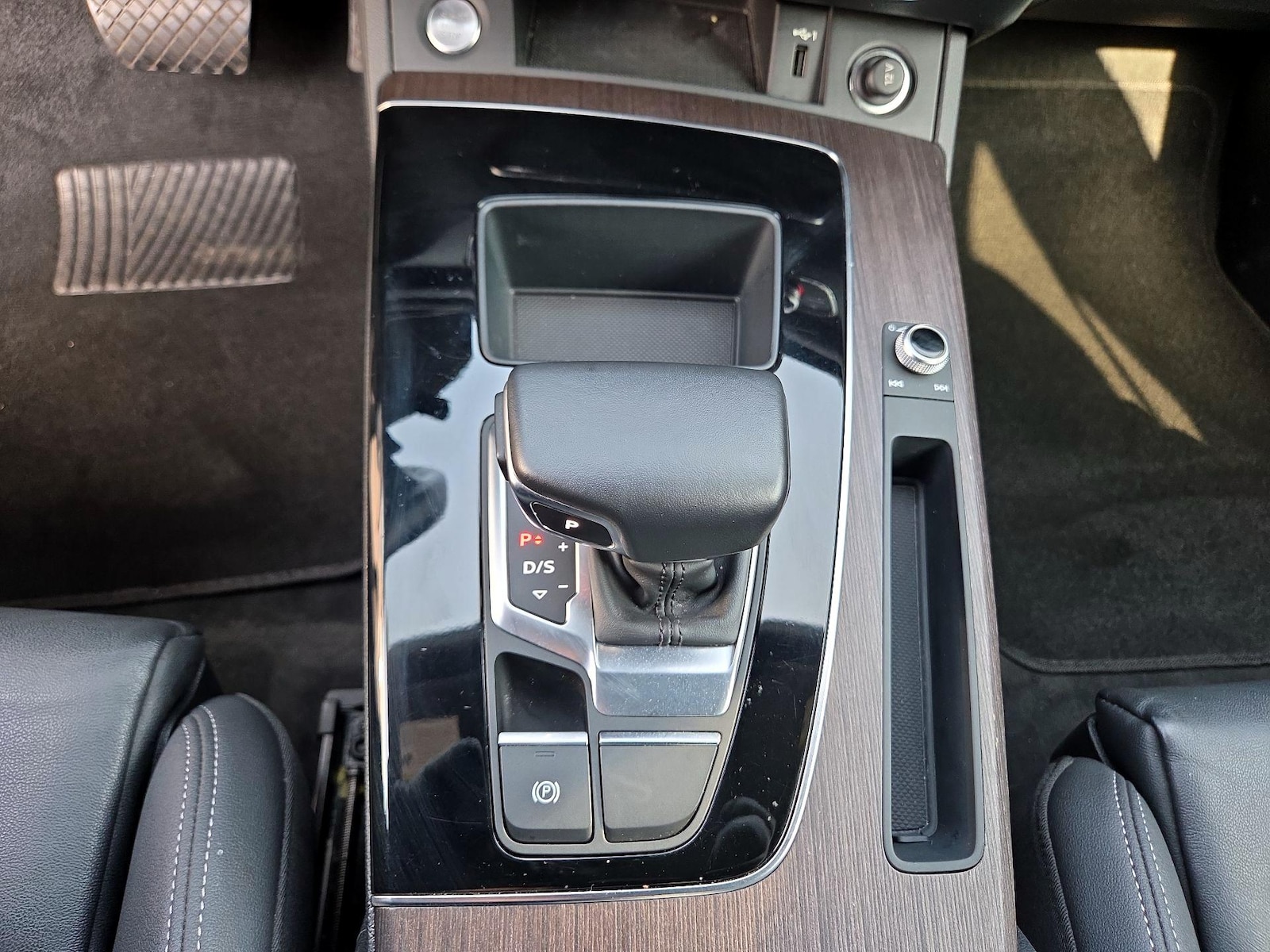 2022 Audi Q5 Sportback Premium - Photo 17