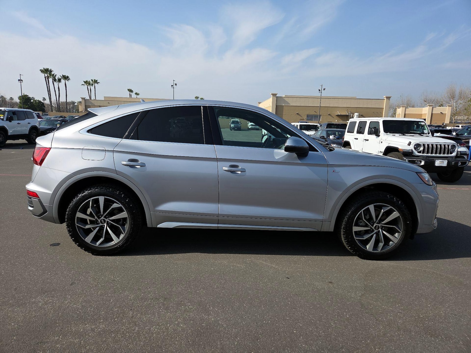 2022 Audi Q5 Sportback Premium - Photo 5