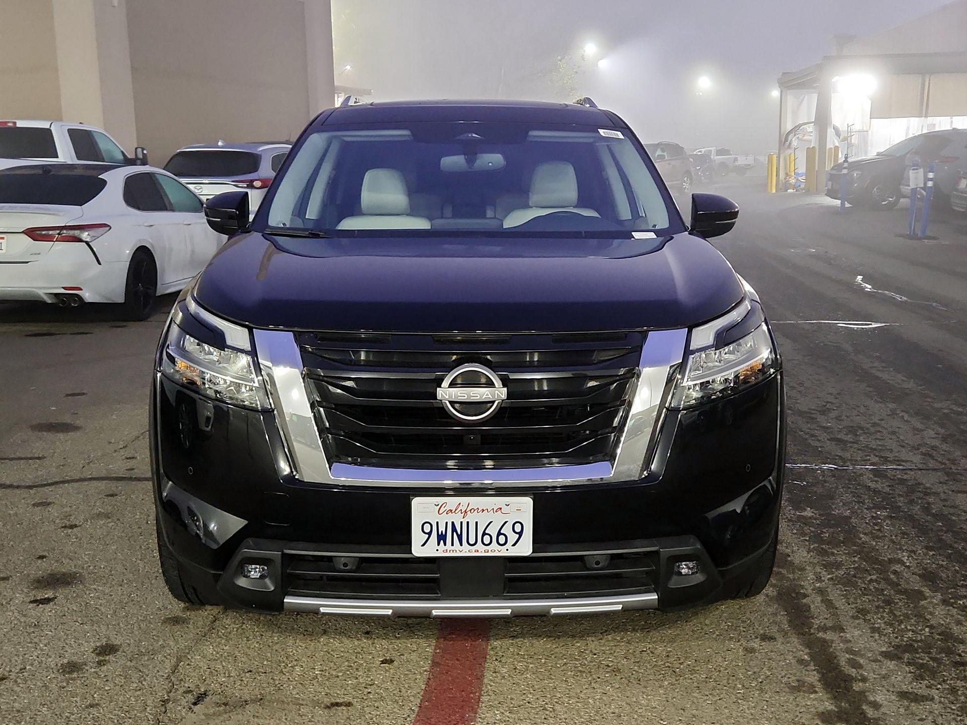 Thumbnail: 2022 Nissan Pathfinder - 2