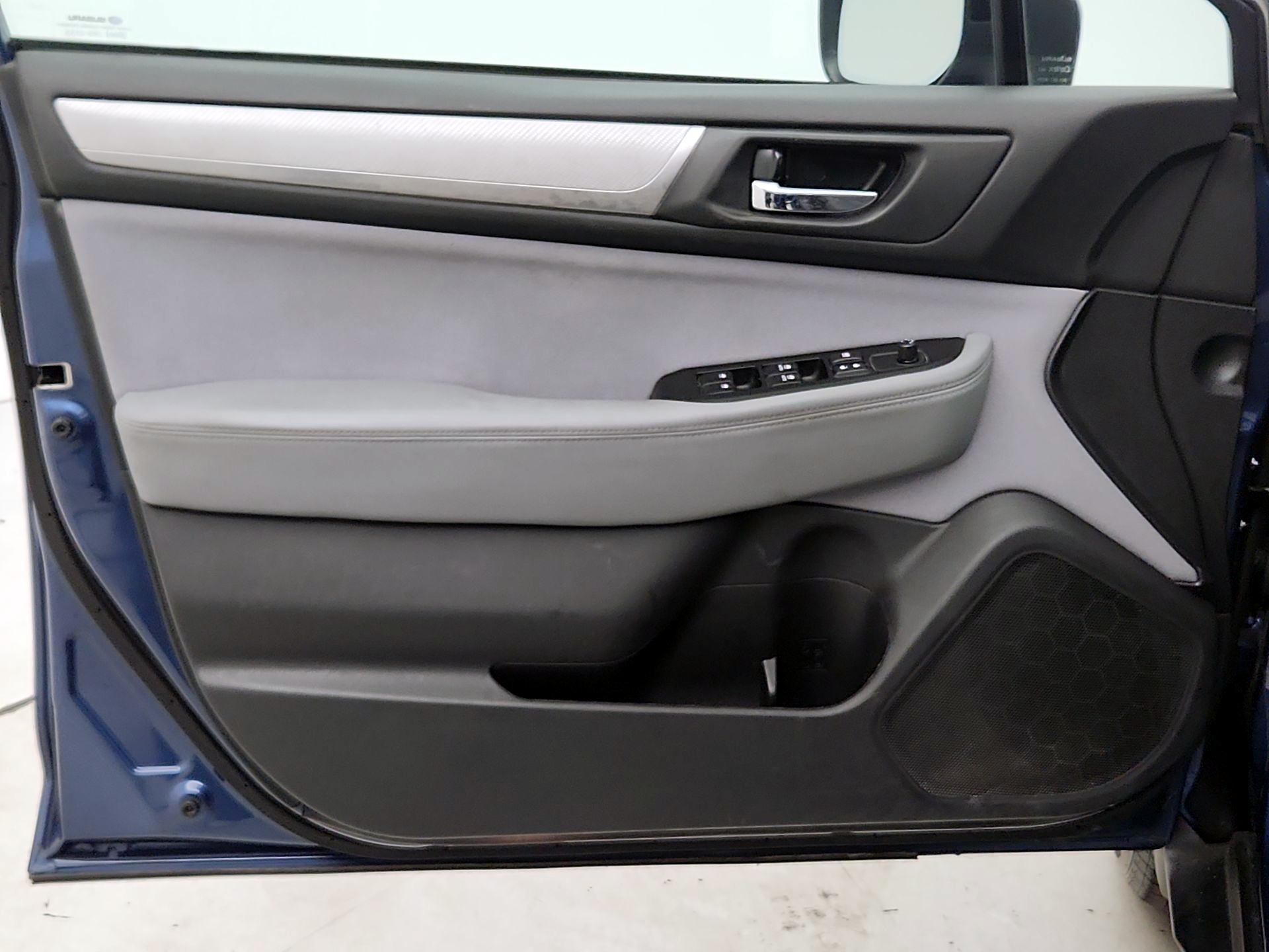 Thumbnail: 2019 Subaru Outback - 12