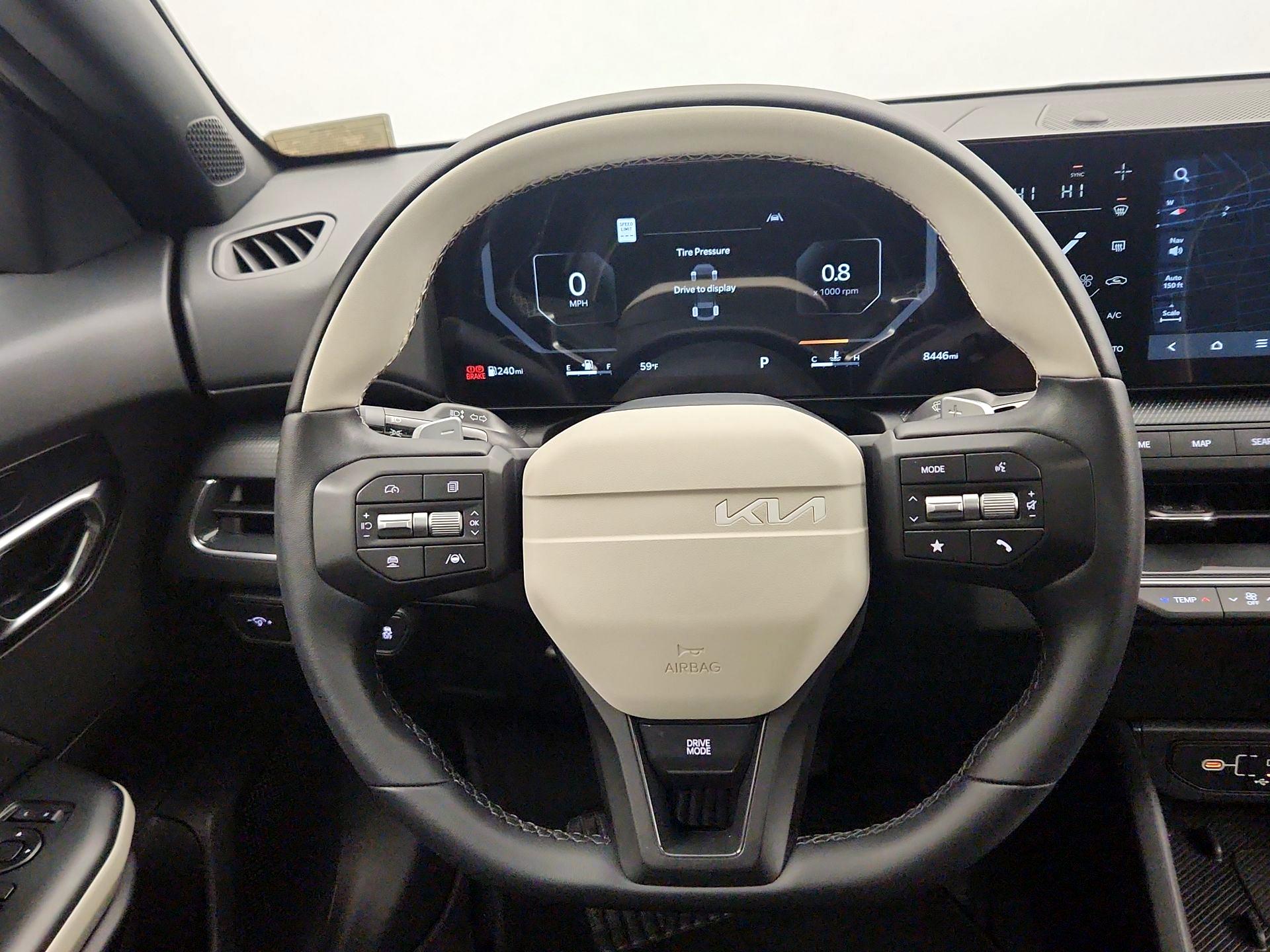 Thumbnail: 2025 Kia K4 - 10