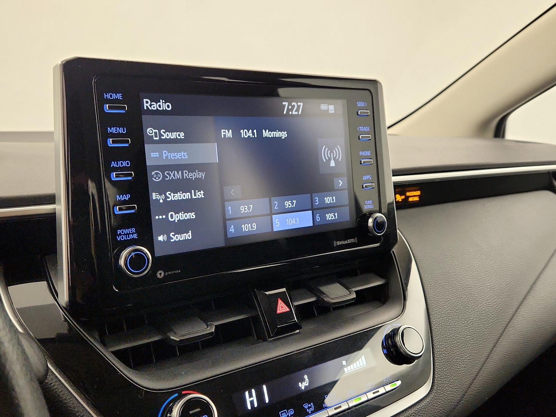 Thumbnail: 2021 Toyota Corolla - 15