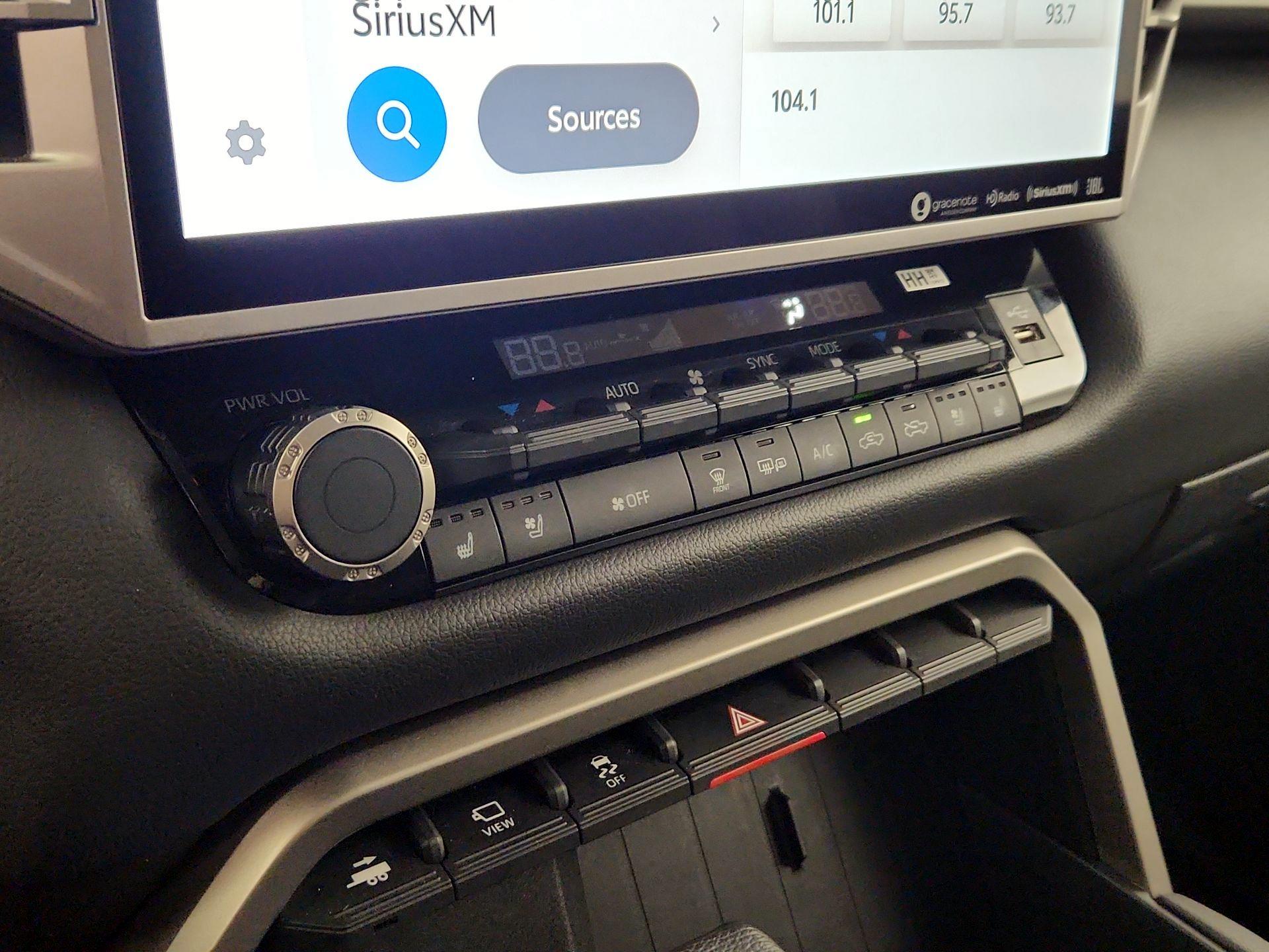 Thumbnail: 2024 Toyota Tundra - 16