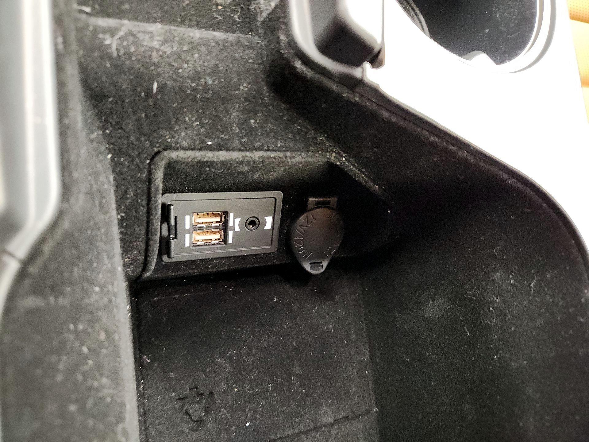 Thumbnail: 2019 Lexus RC - 19