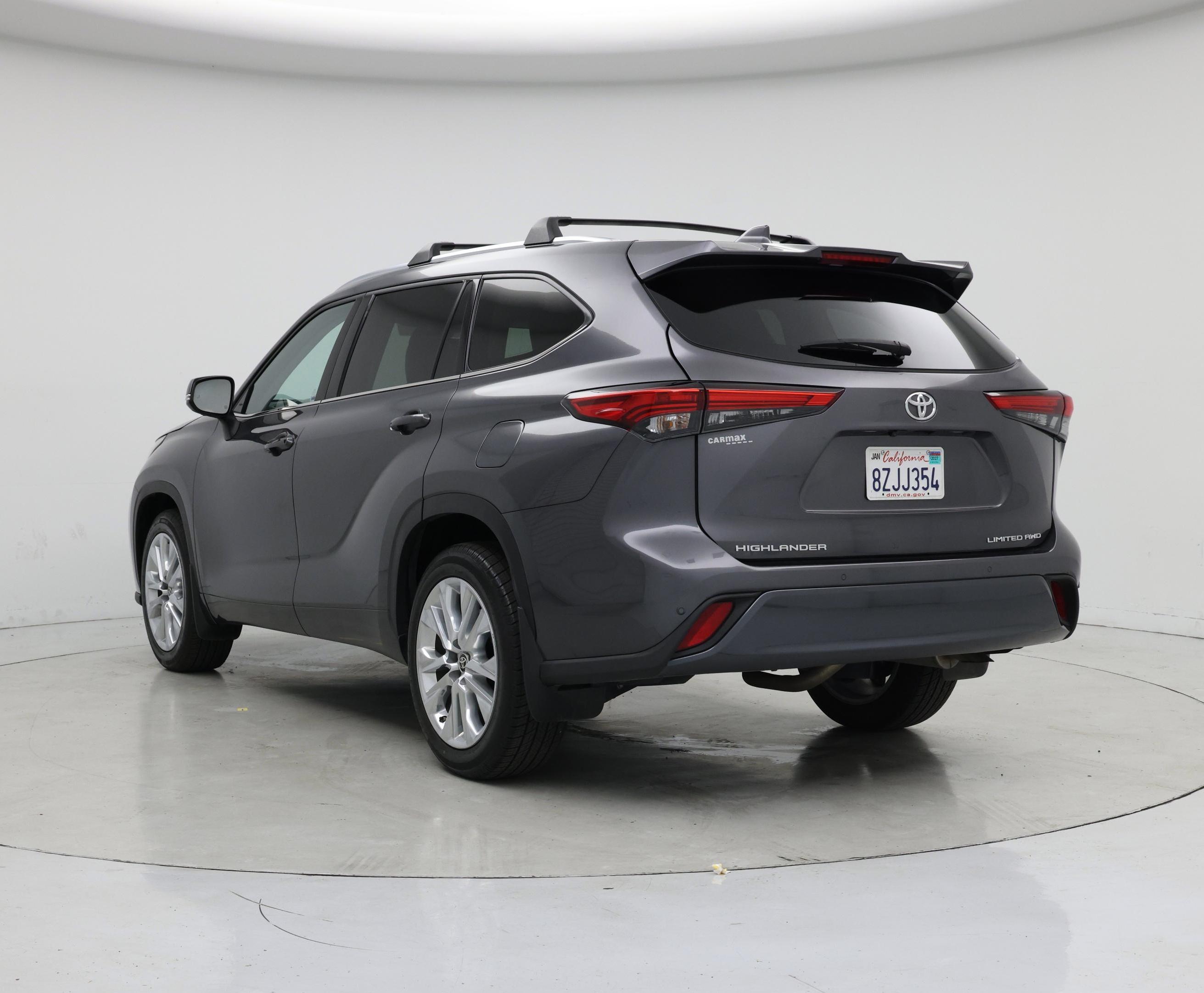 Thumbnail: 2022 Toyota Highlander - 2