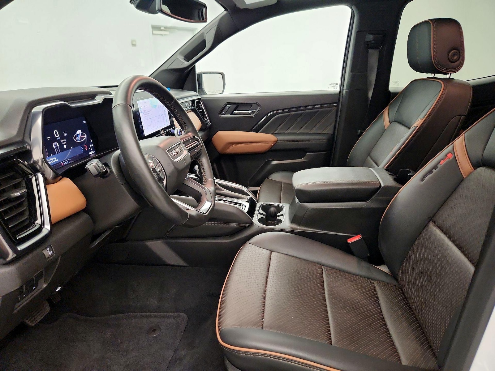 2025 GMC Canyon AT4 - Photo 12