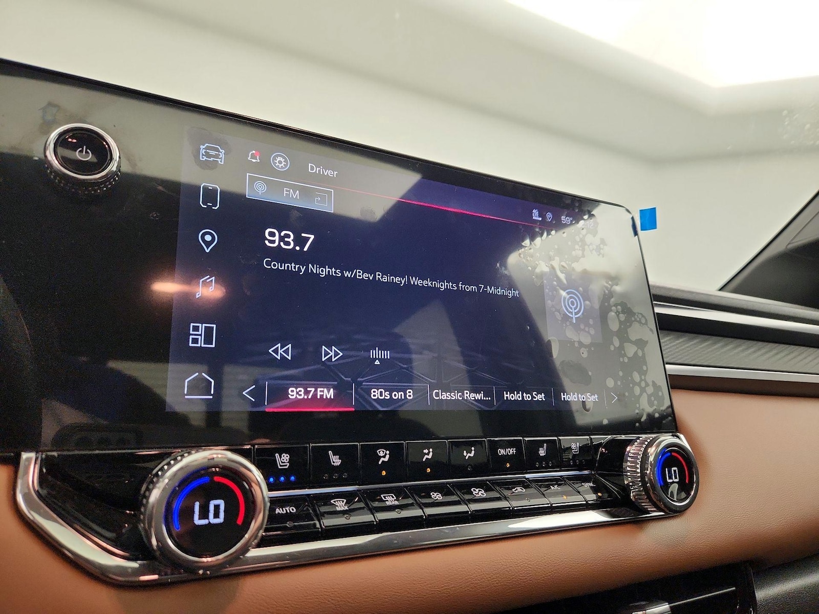 2025 GMC Canyon AT4 - Photo 17