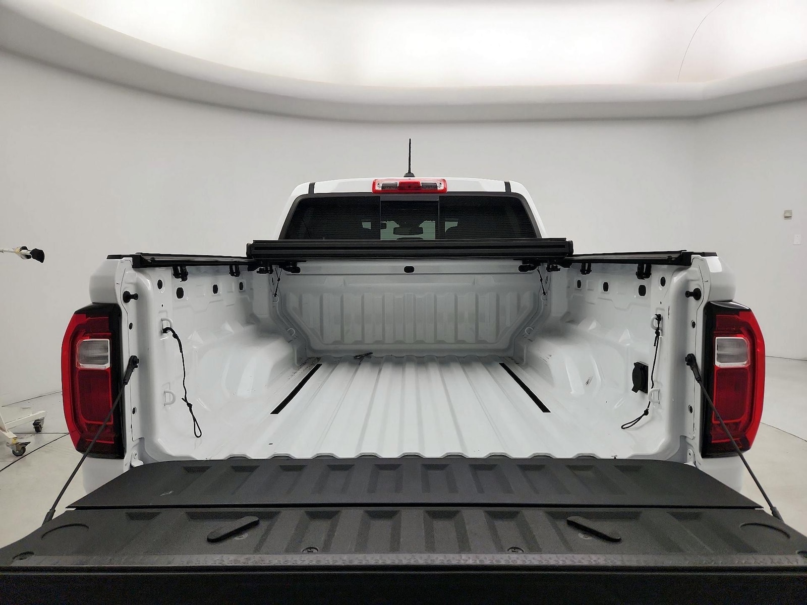2025 GMC Canyon AT4 - Photo 23