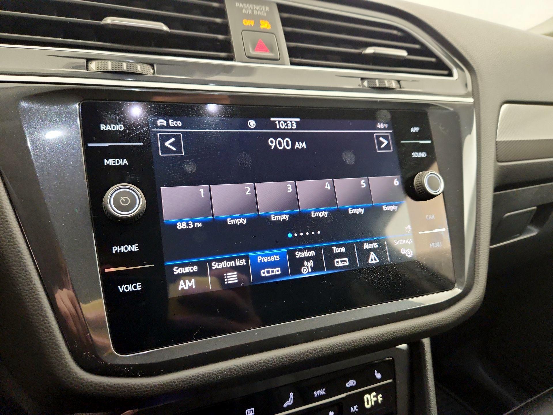 Thumbnail: 2024 Volkswagen Tiguan - 15