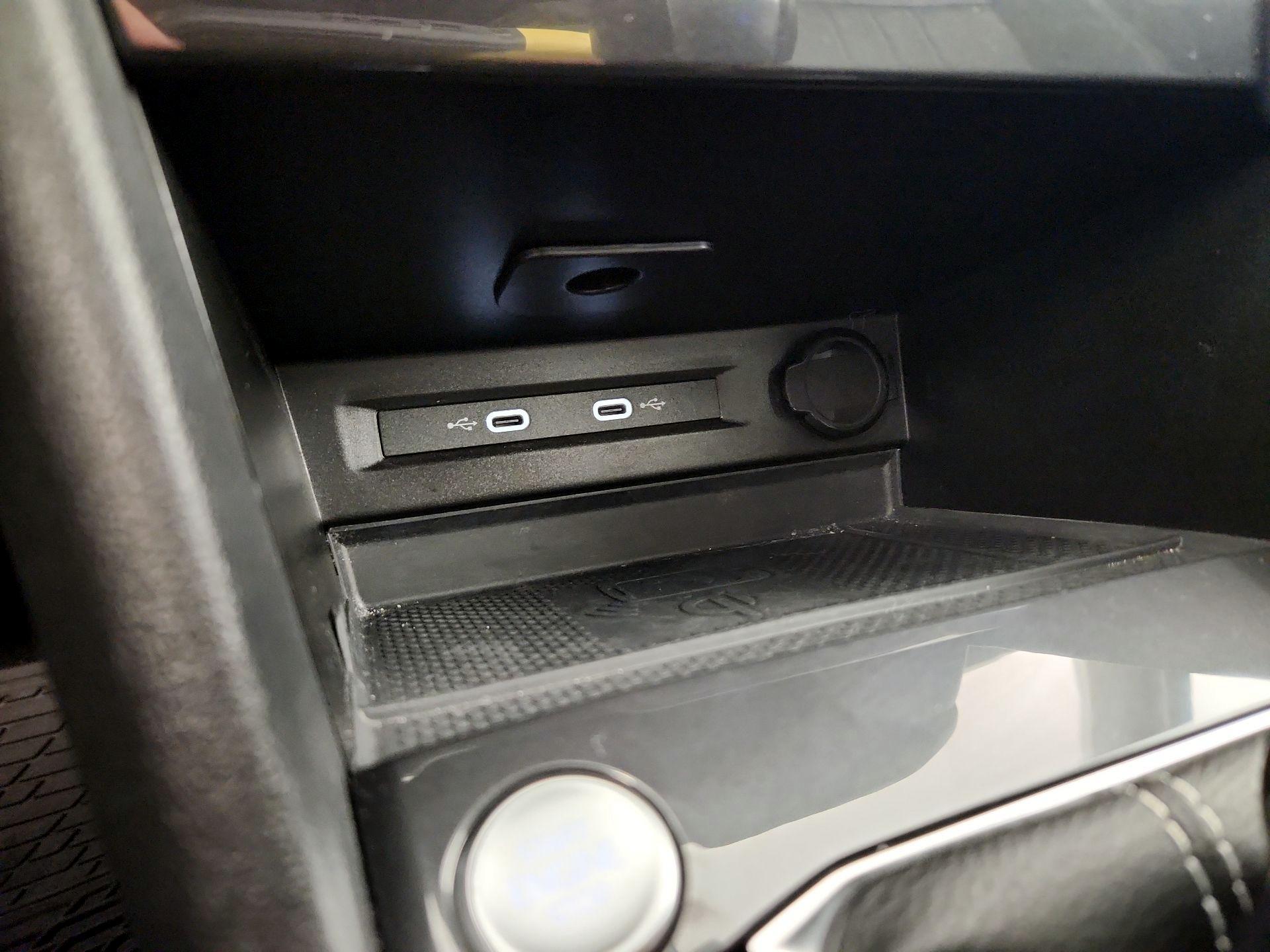 Thumbnail: 2024 Volkswagen Tiguan - 18