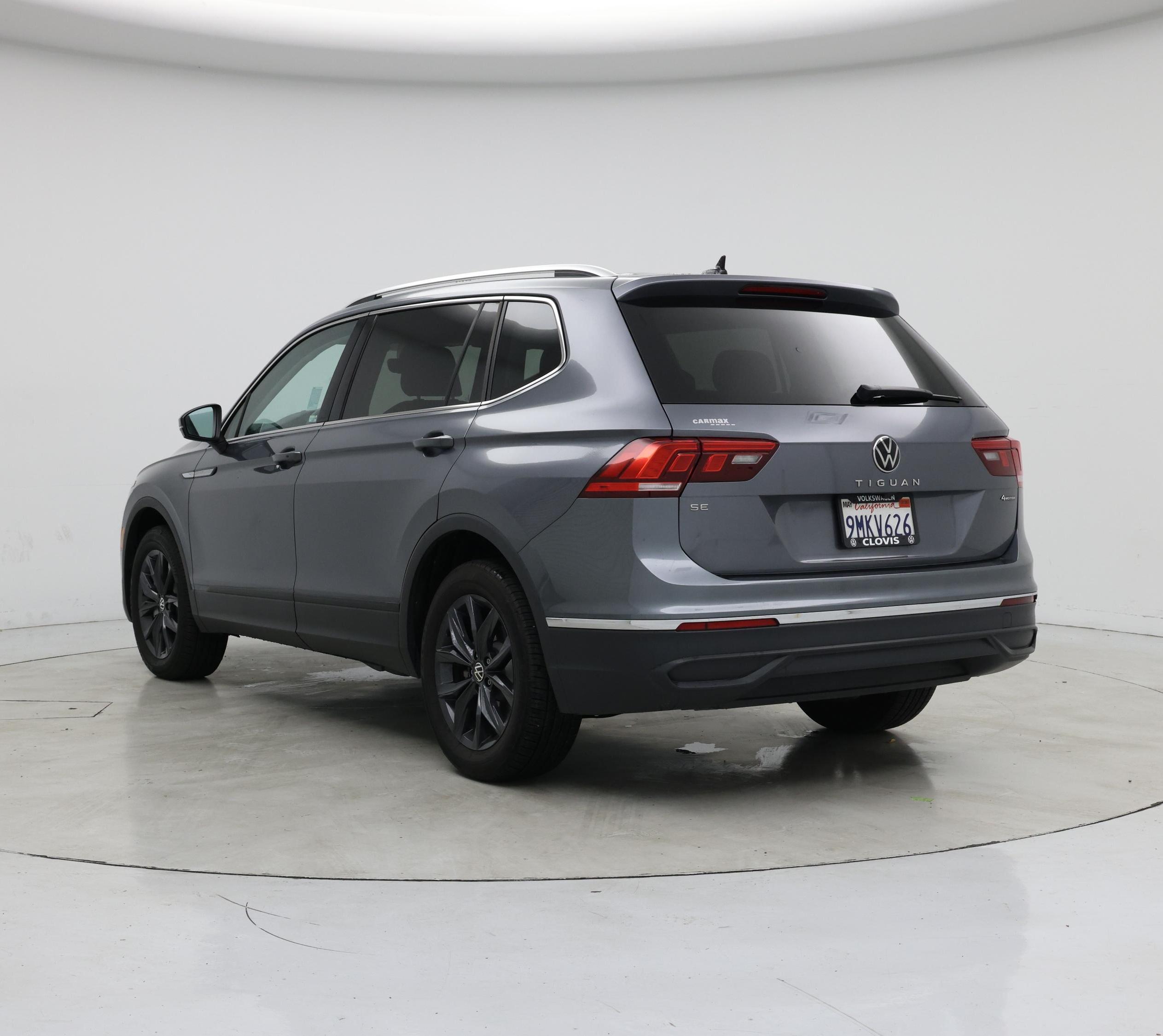 Thumbnail: 2024 Volkswagen Tiguan - 2