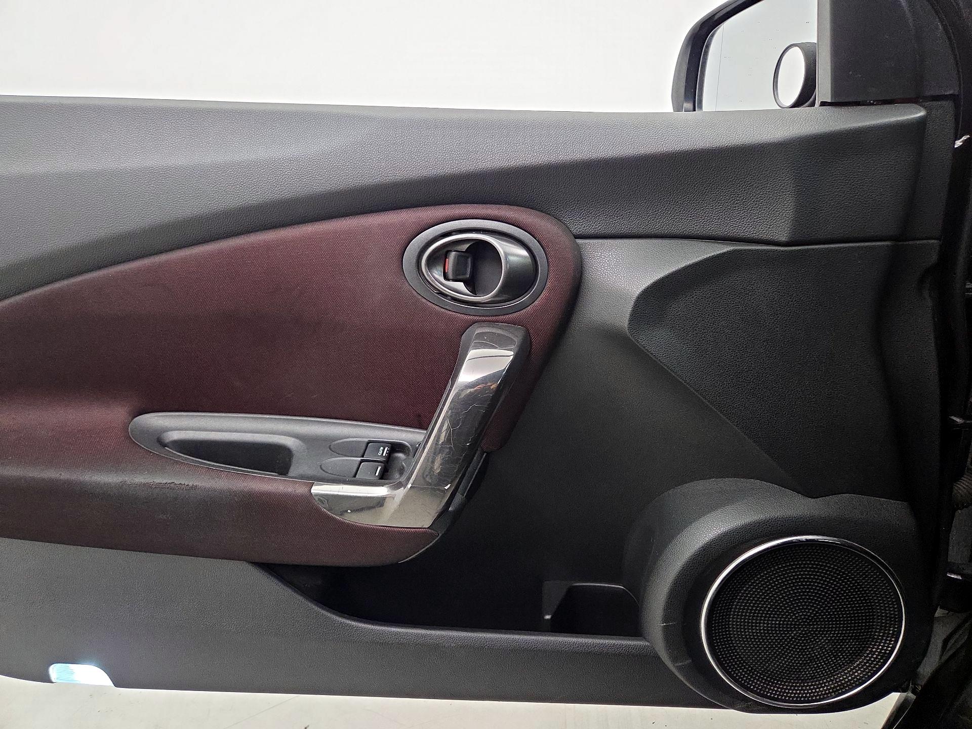 Thumbnail: 2014 Honda CR-Z - 12