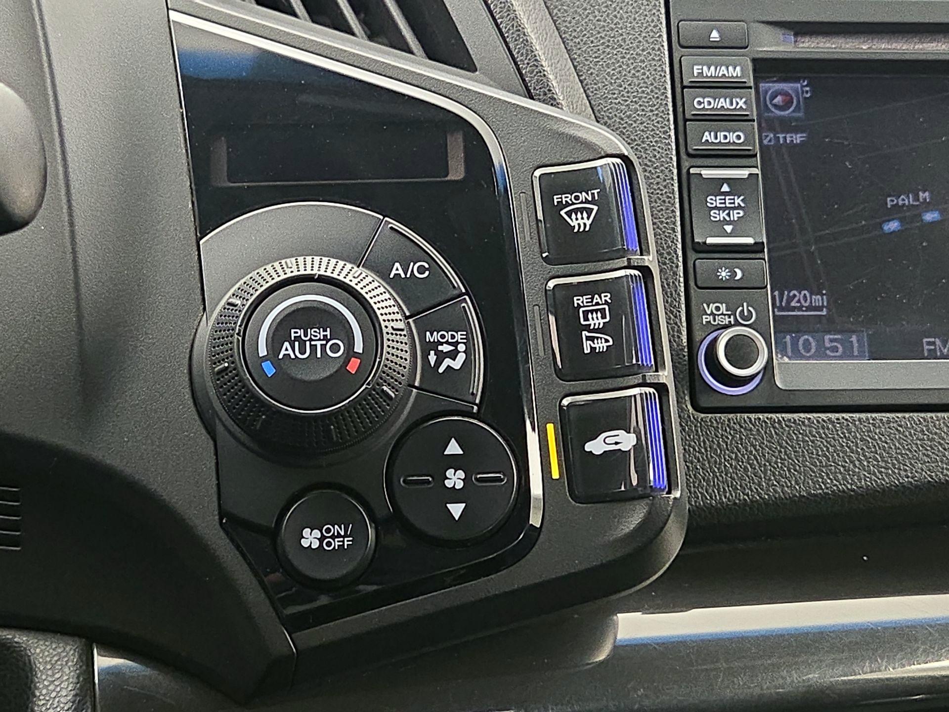 Thumbnail: 2014 Honda CR-Z - 17