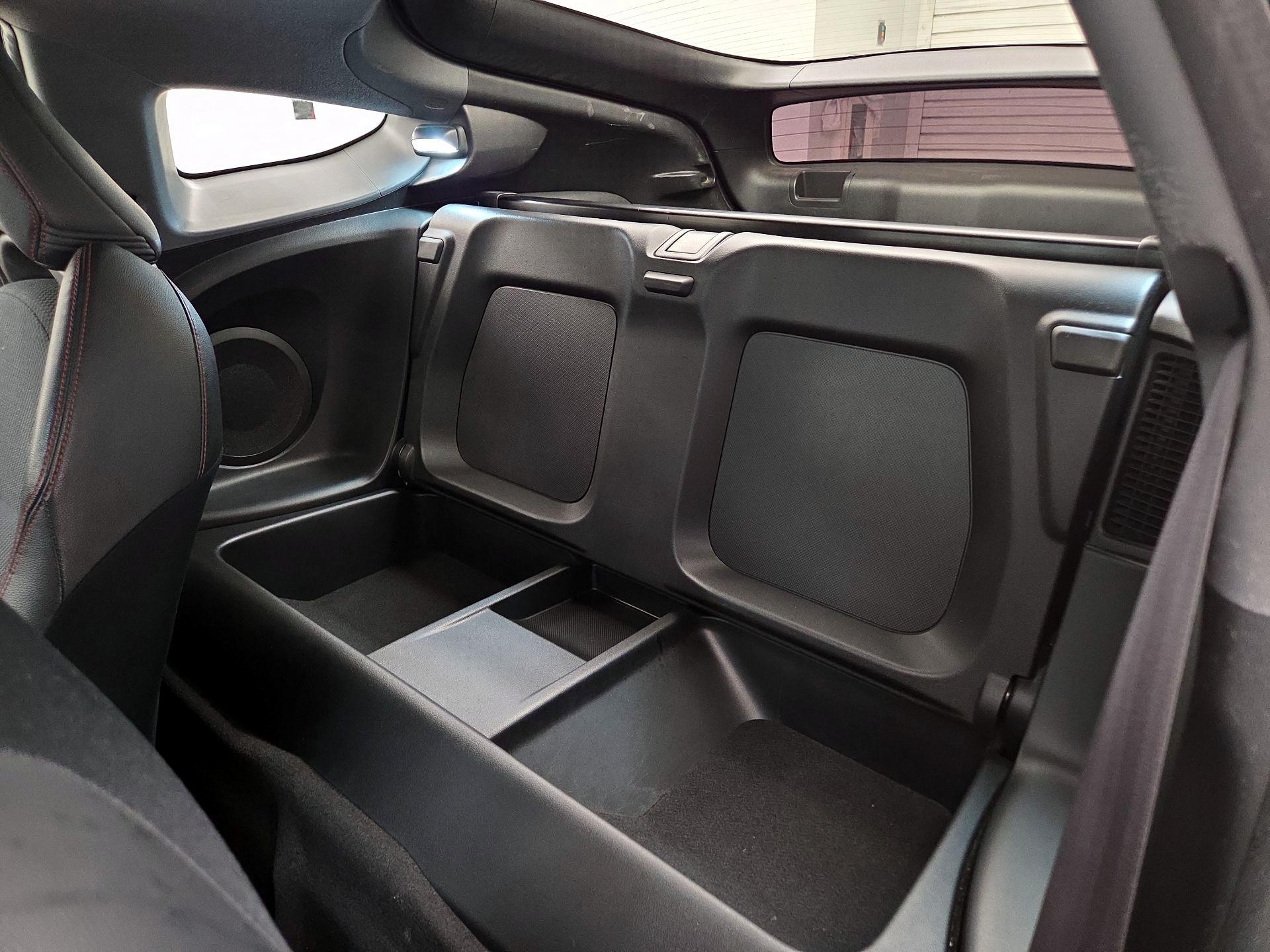 Thumbnail: 2014 Honda CR-Z - 20