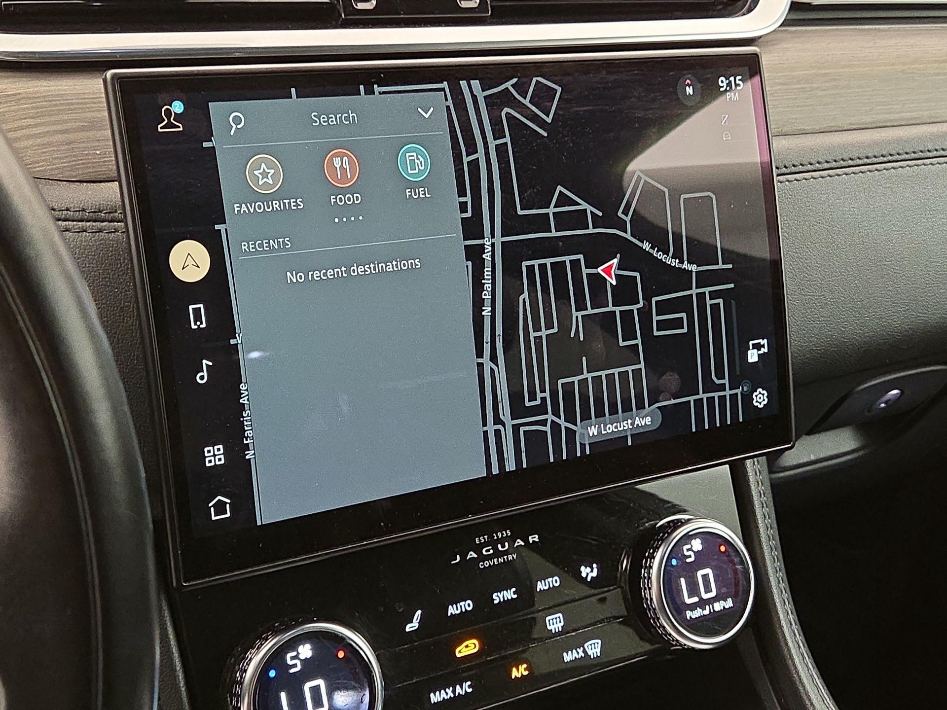 Thumbnail: 2021 Jaguar F-Pace - 14