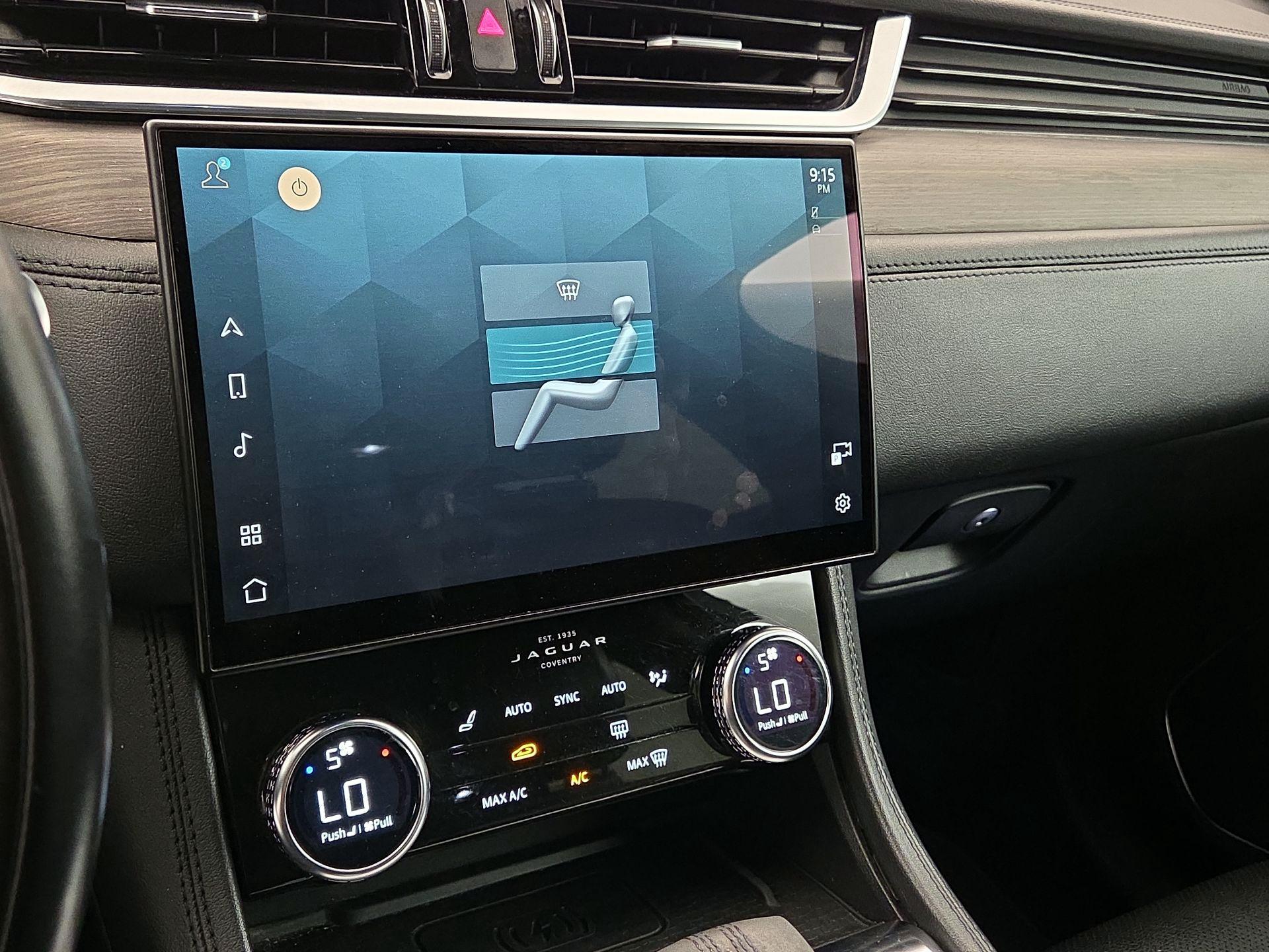 Thumbnail: 2021 Jaguar F-Pace - 17