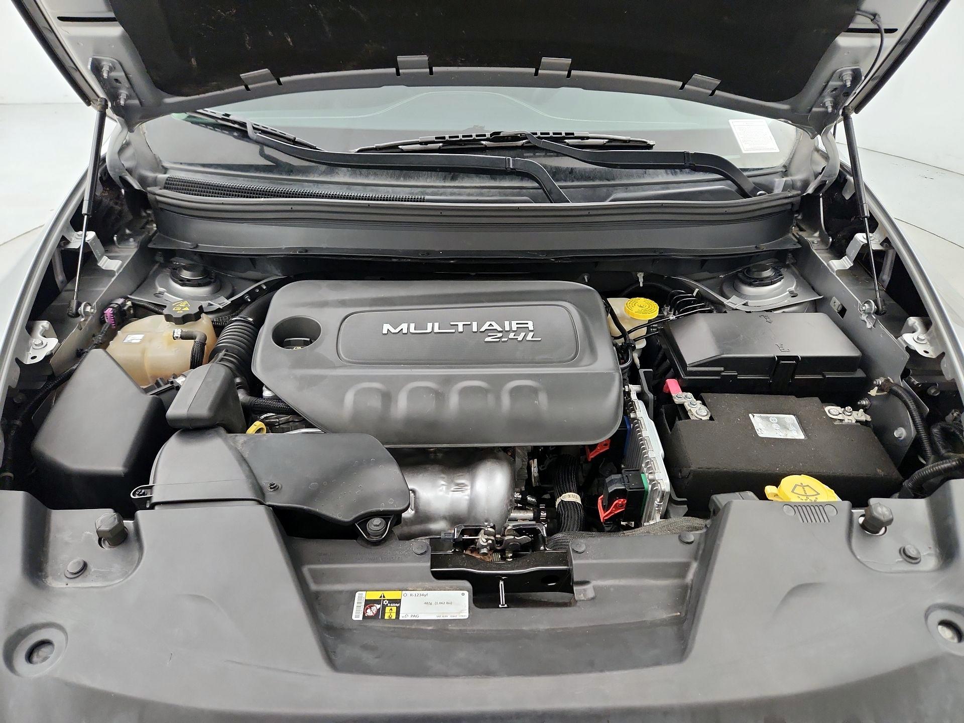 Thumbnail: 2015 Jeep Cherokee - 20