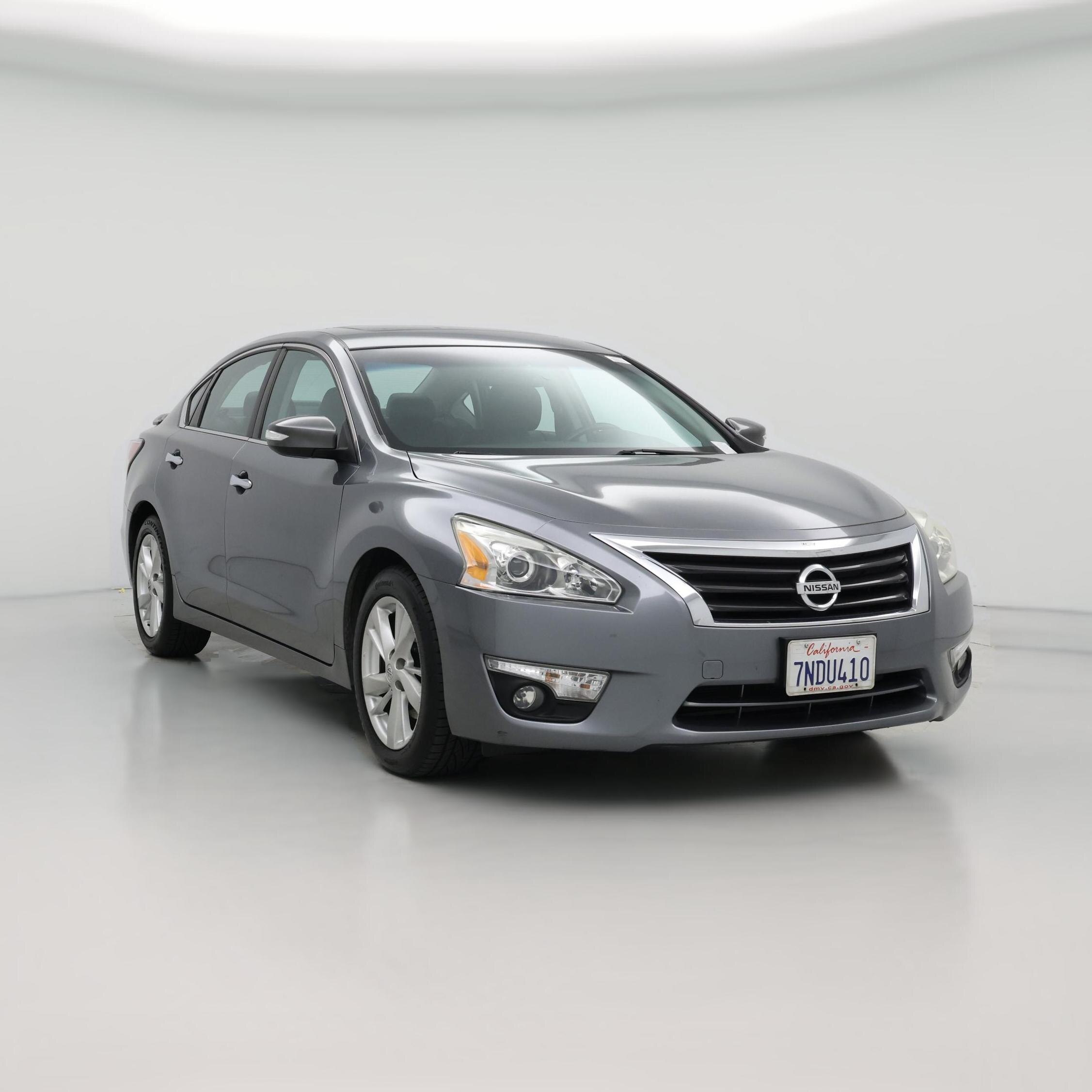 Thumbnail: 2015 Nissan Altima - 1