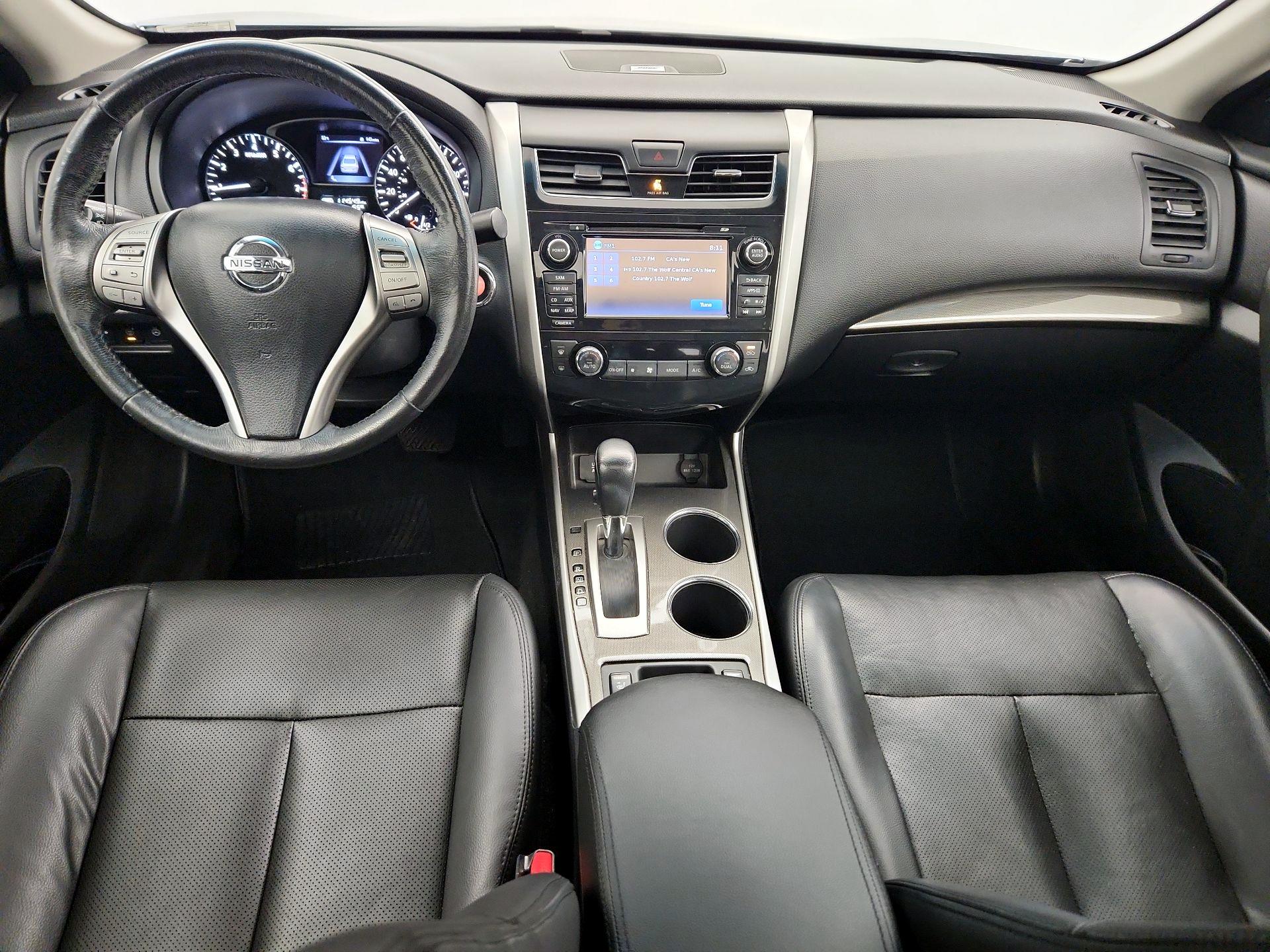 Thumbnail: 2015 Nissan Altima - 9