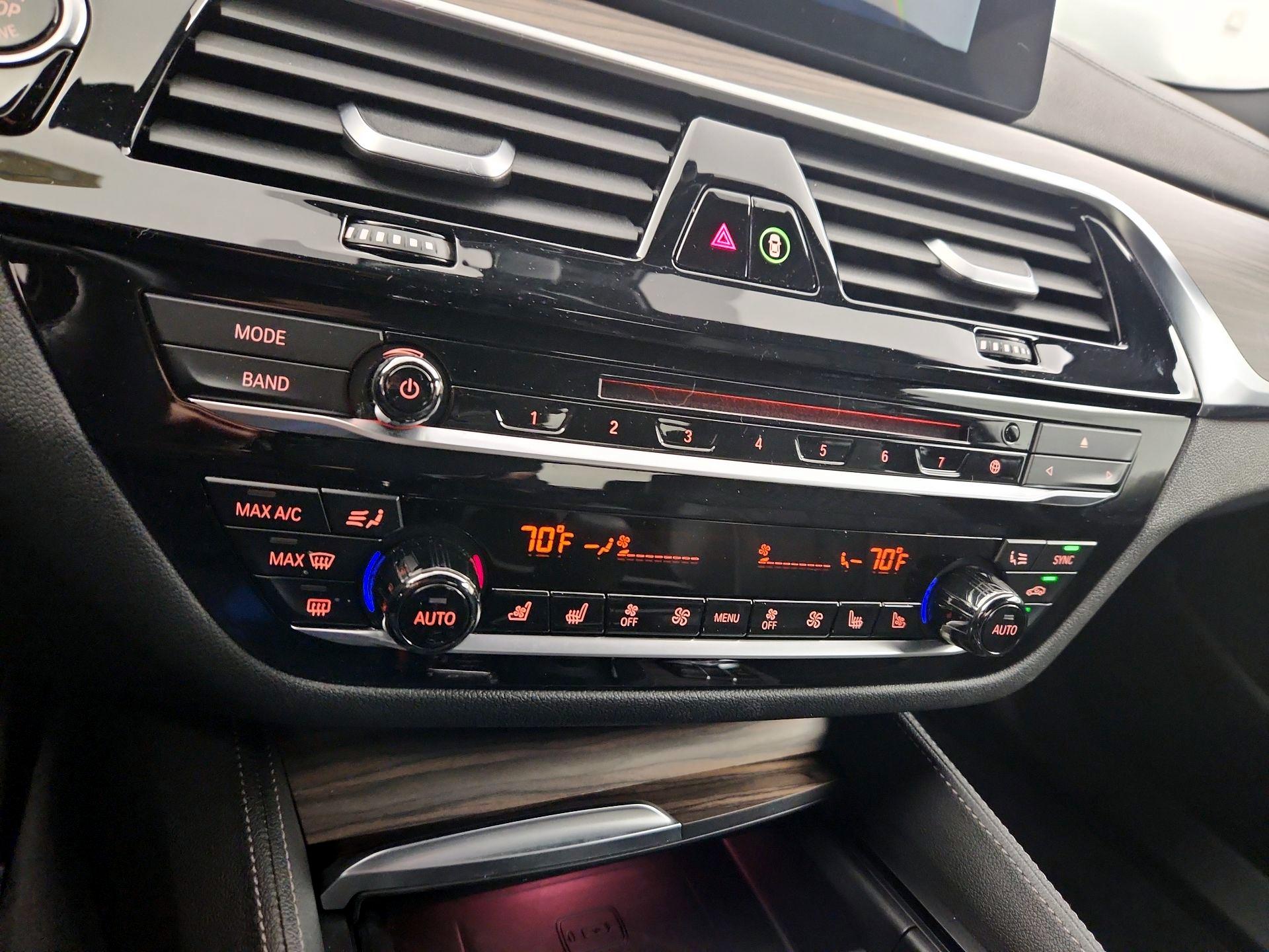 Thumbnail: 2018 BMW 5 Series - 16