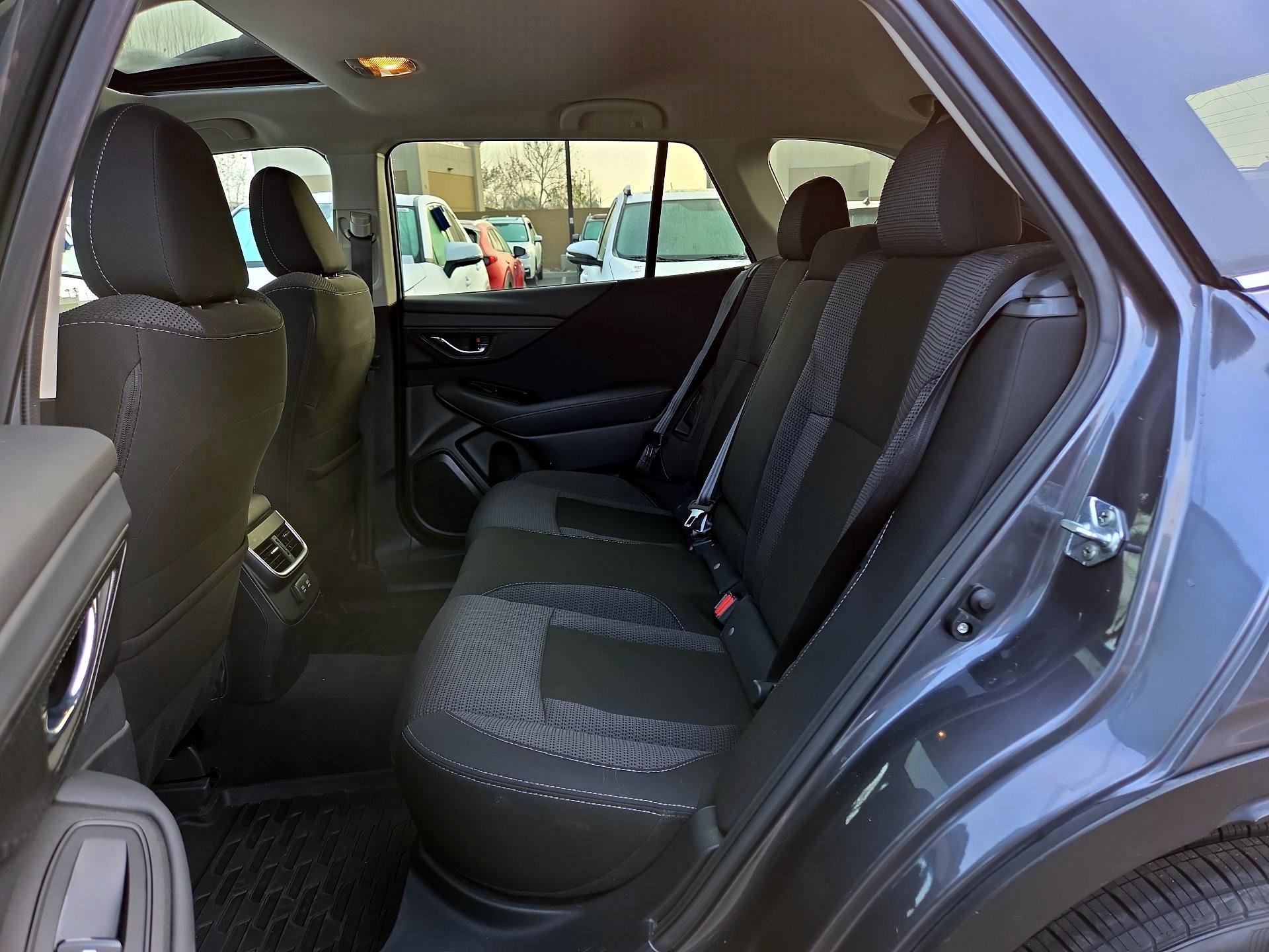 Thumbnail: 2022 Subaru Outback - 18