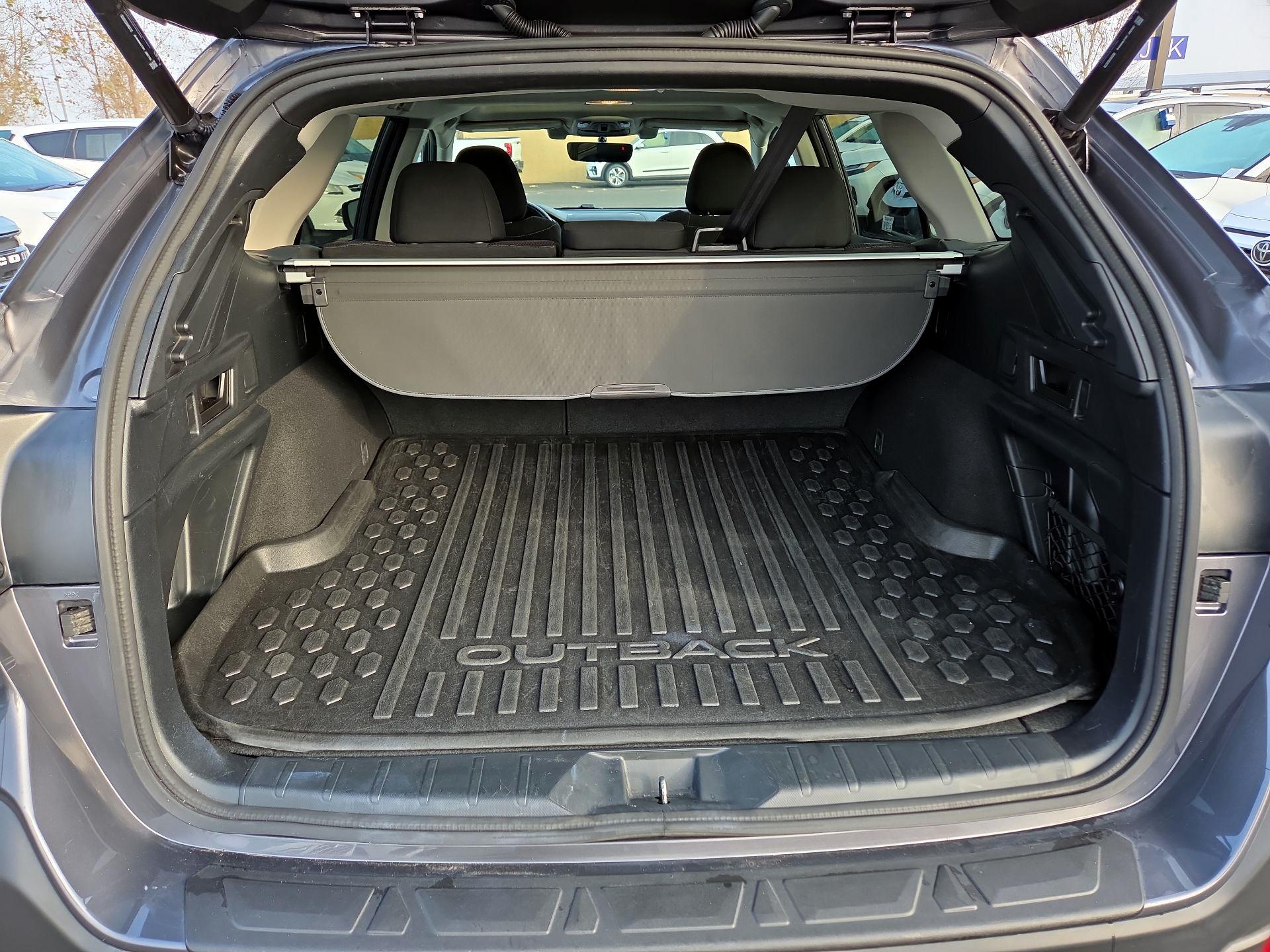 Thumbnail: 2022 Subaru Outback - 19