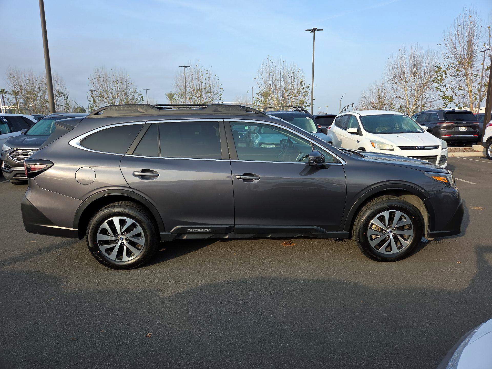 Thumbnail: 2022 Subaru Outback - 4