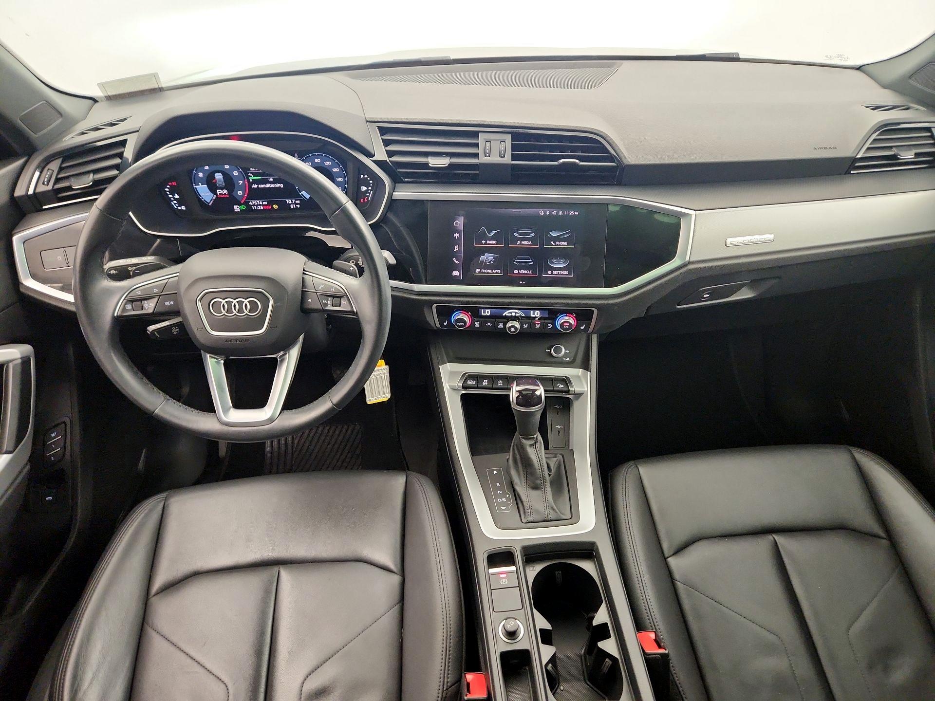 Thumbnail: 2022 Audi Q3 - 9