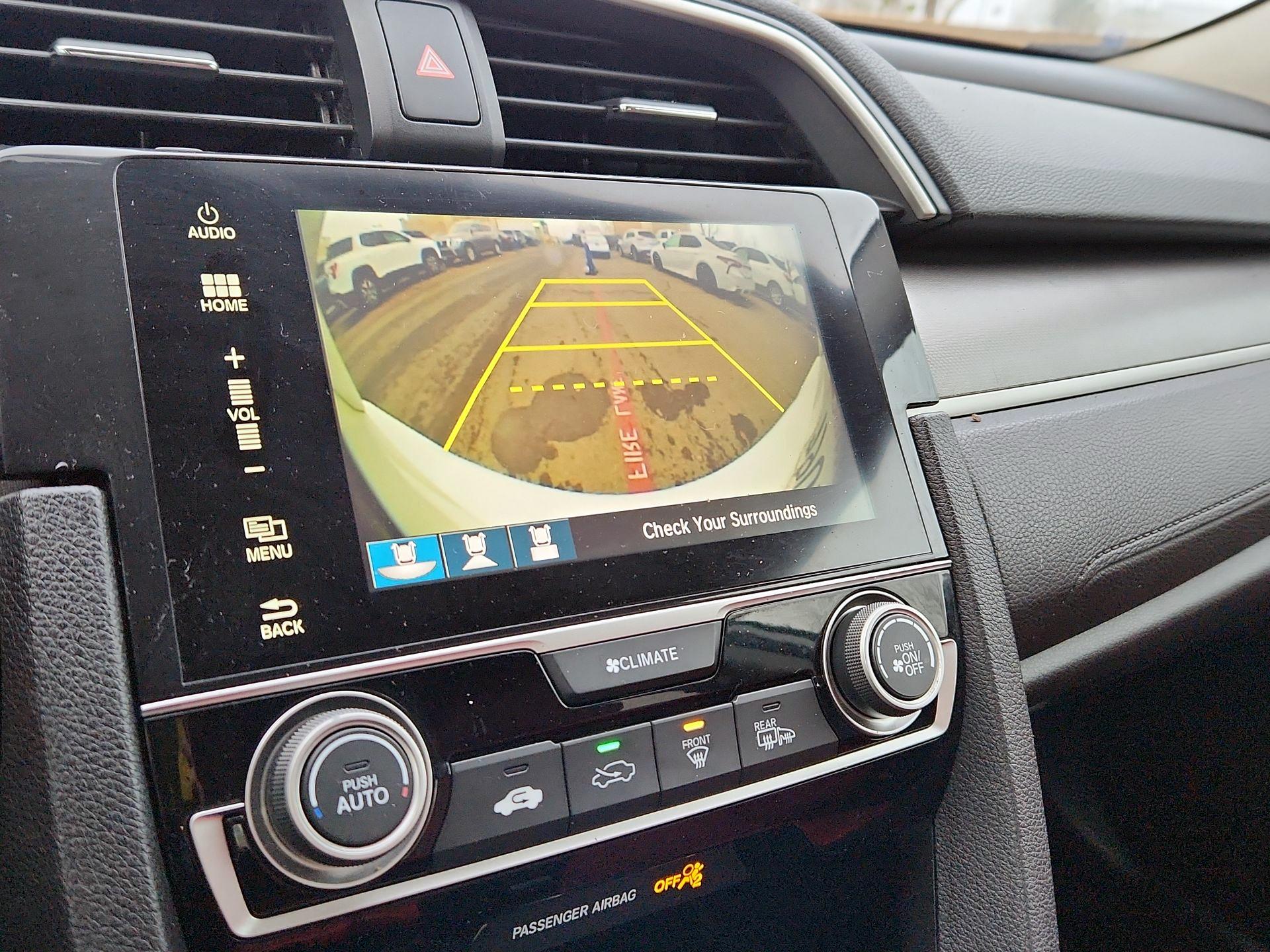 Thumbnail: 2017 Honda Civic - 12